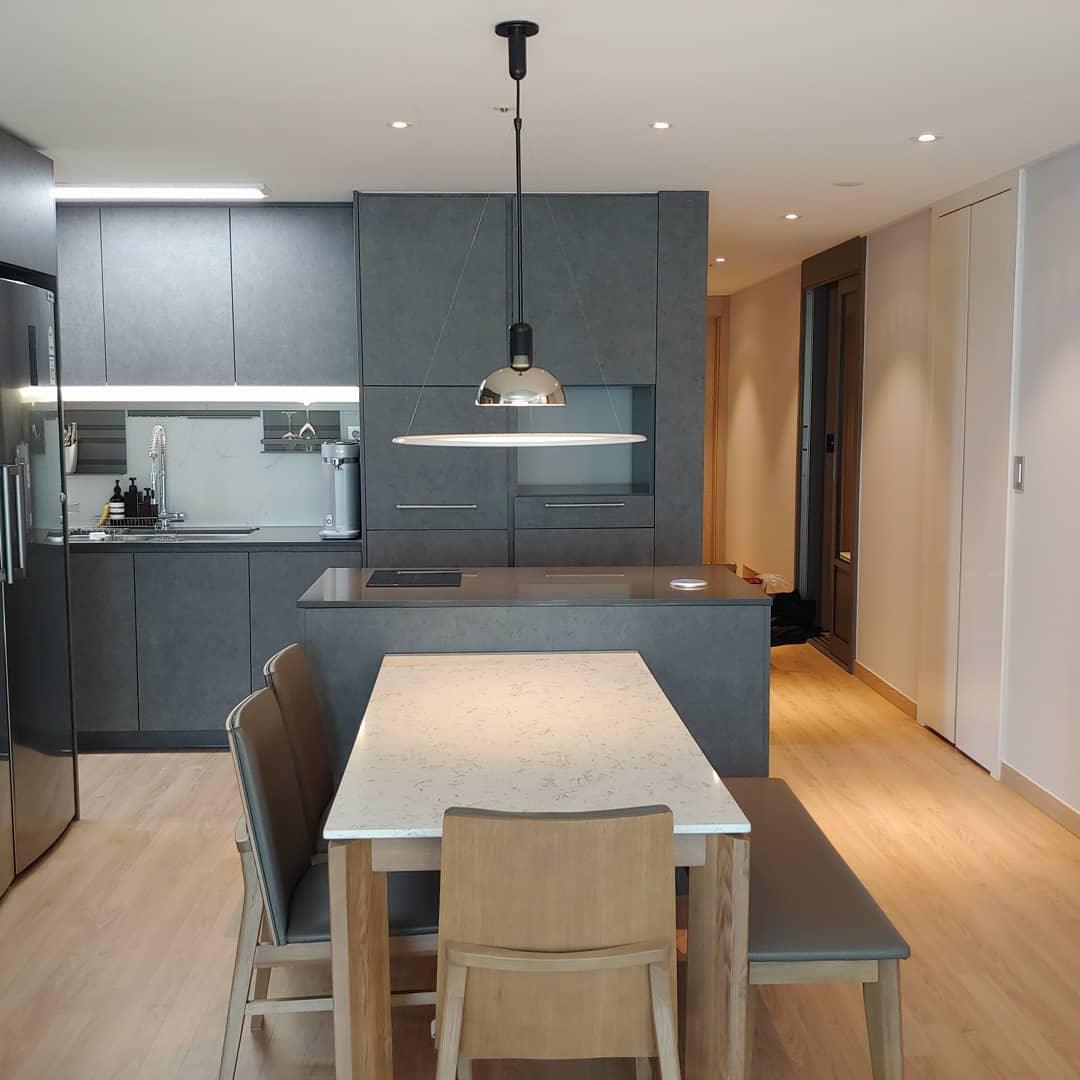 Modern Flying Saucer Pendant Light with PMMA Diffuser and Chrome Reflector