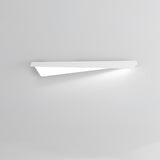 Modern Folding Line LED Wall Sconce Minimalist Linear White Aluminum Light