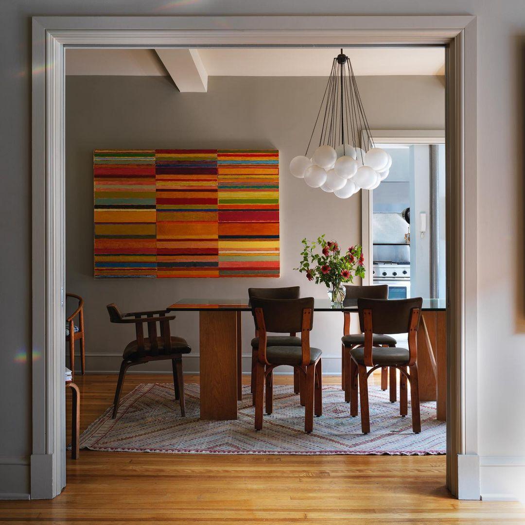 modern-frosted-glass-orb-bubble-chandelier-for-elegant-living-spaces