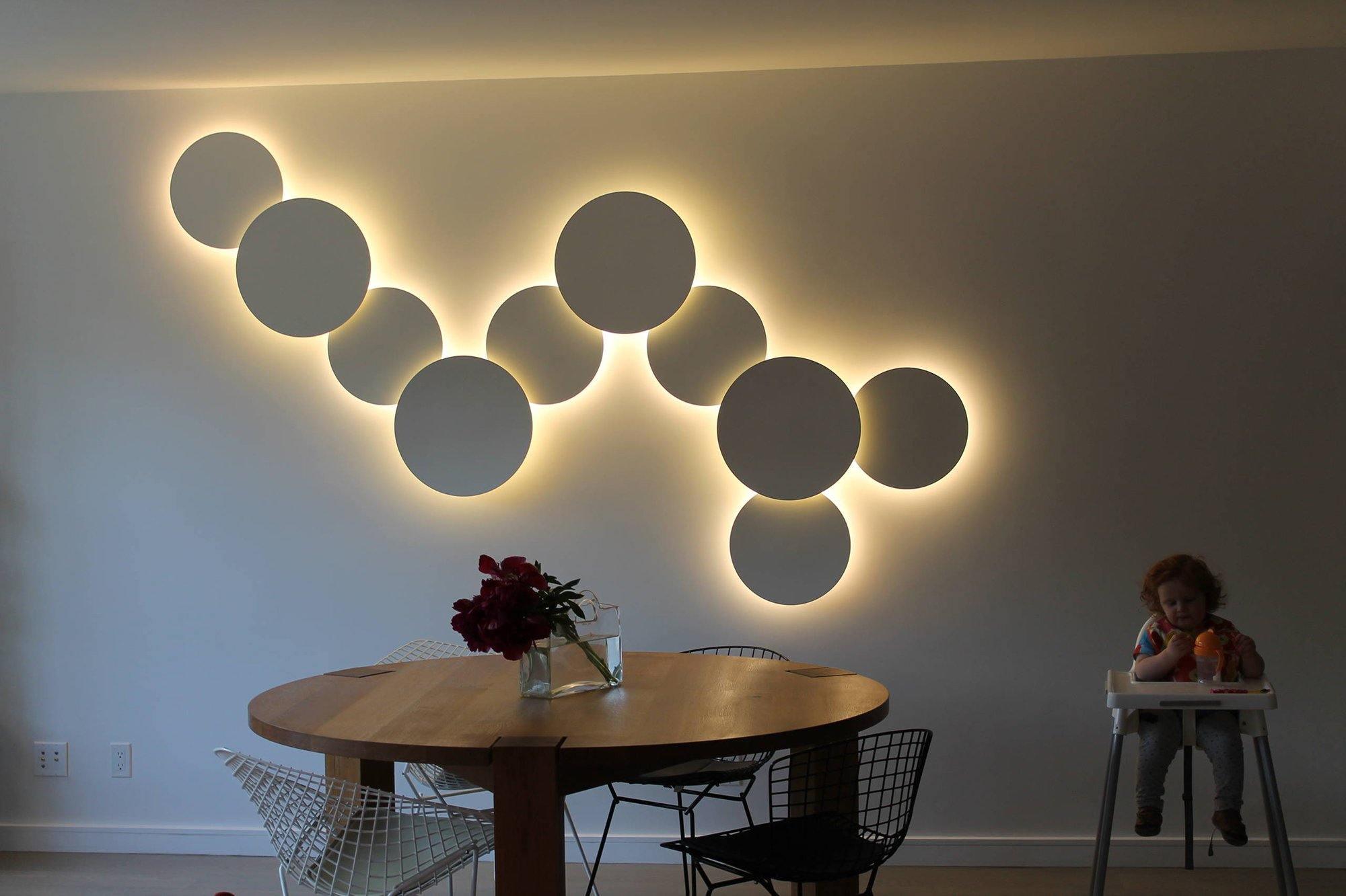 Modern Geometric Disc LED Wall Sconce Minimalist Circular Indirect Lighting Fixture