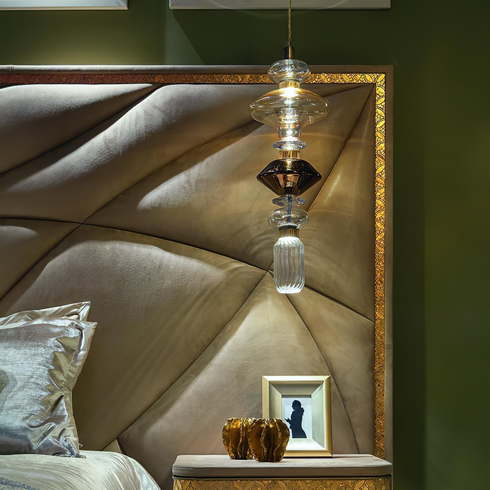 Modern Geometric Glass Pendant Light Gold Finish Integrated LED Ceiling Lamp for Dining Room