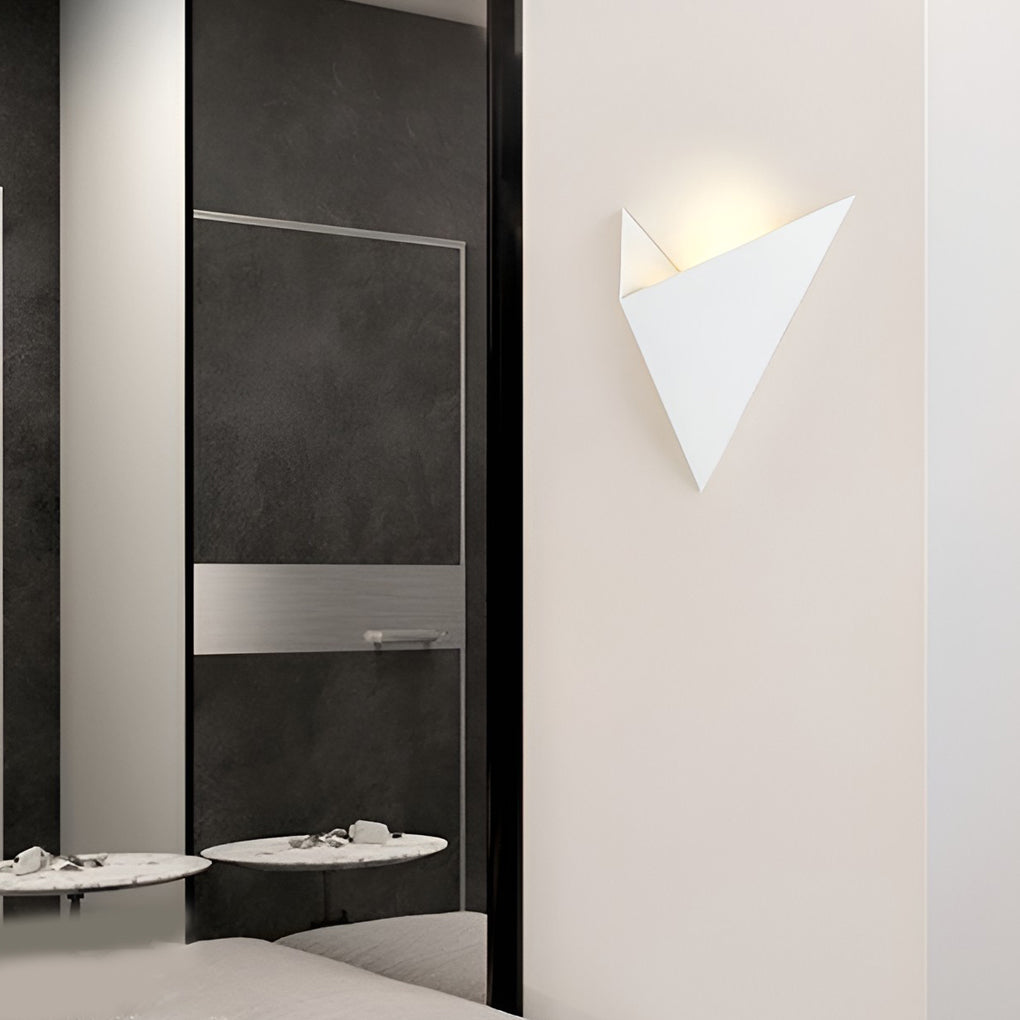 Modern Geometric LED Wall Lamp Nordic 3W Iron Sconce Light for Bedroom and Hallway