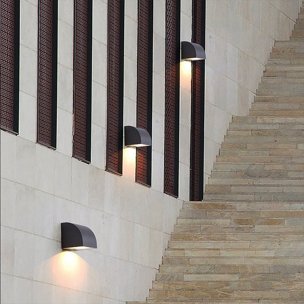 Modern Geometric Waterproof Exterior Wall Sconce IP65 Aluminum Outdoor Lighting for Porch Garden