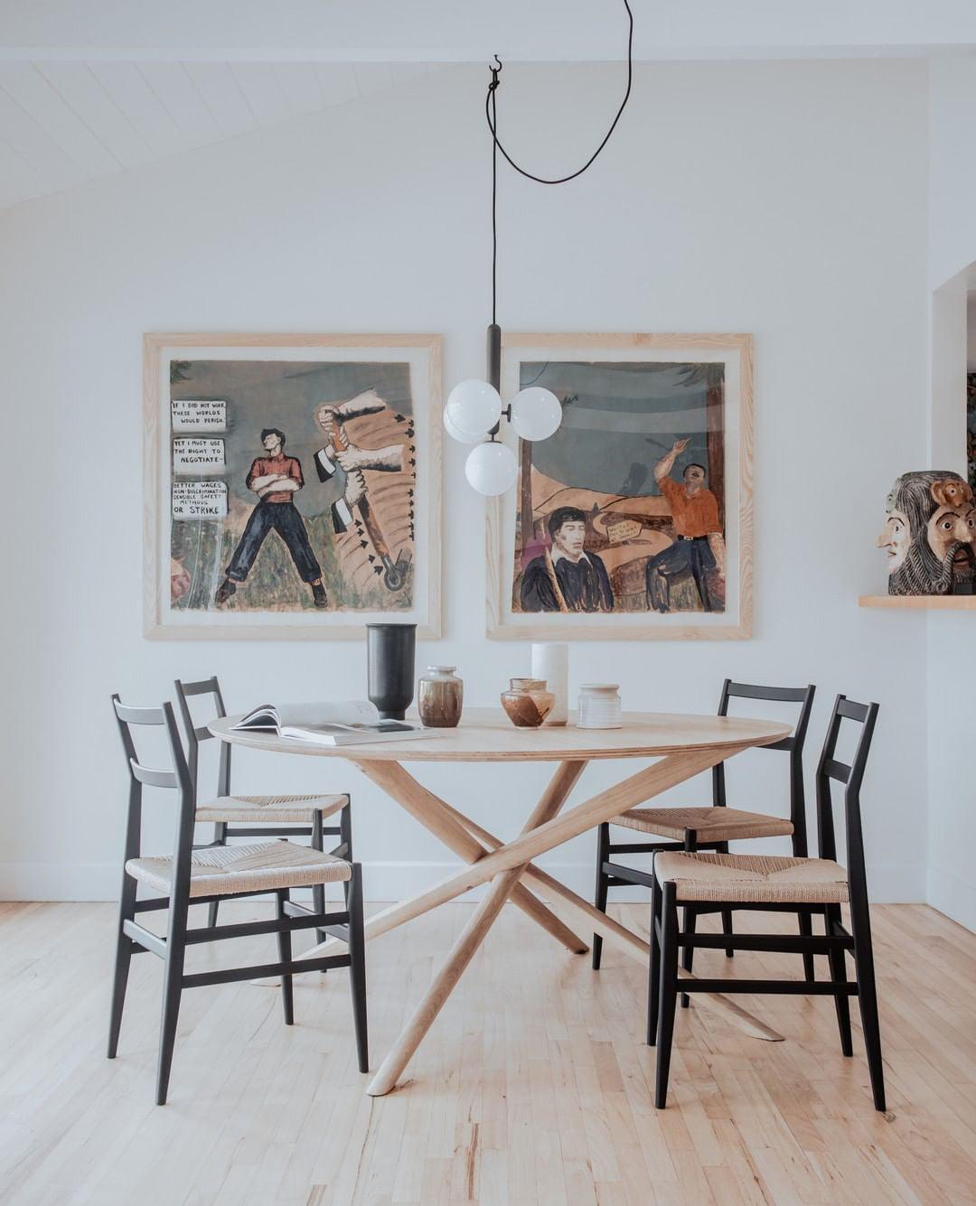 Modern Glass Sphere Pendant Light Nordic Mouth Blown Hanging Lamp for Dining Room and Kitchen
