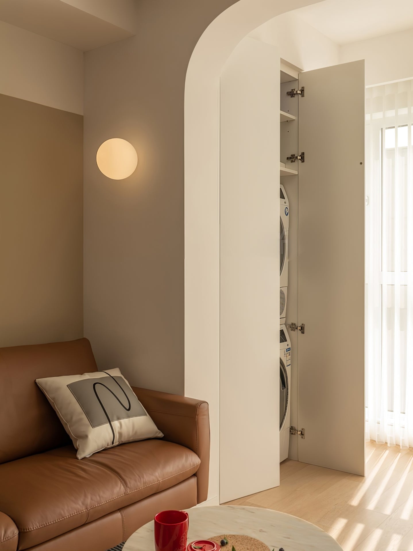 Modern Glass Sphere Wall Sconce Minimalist Globe Wall Light for Bedroom and Hallway