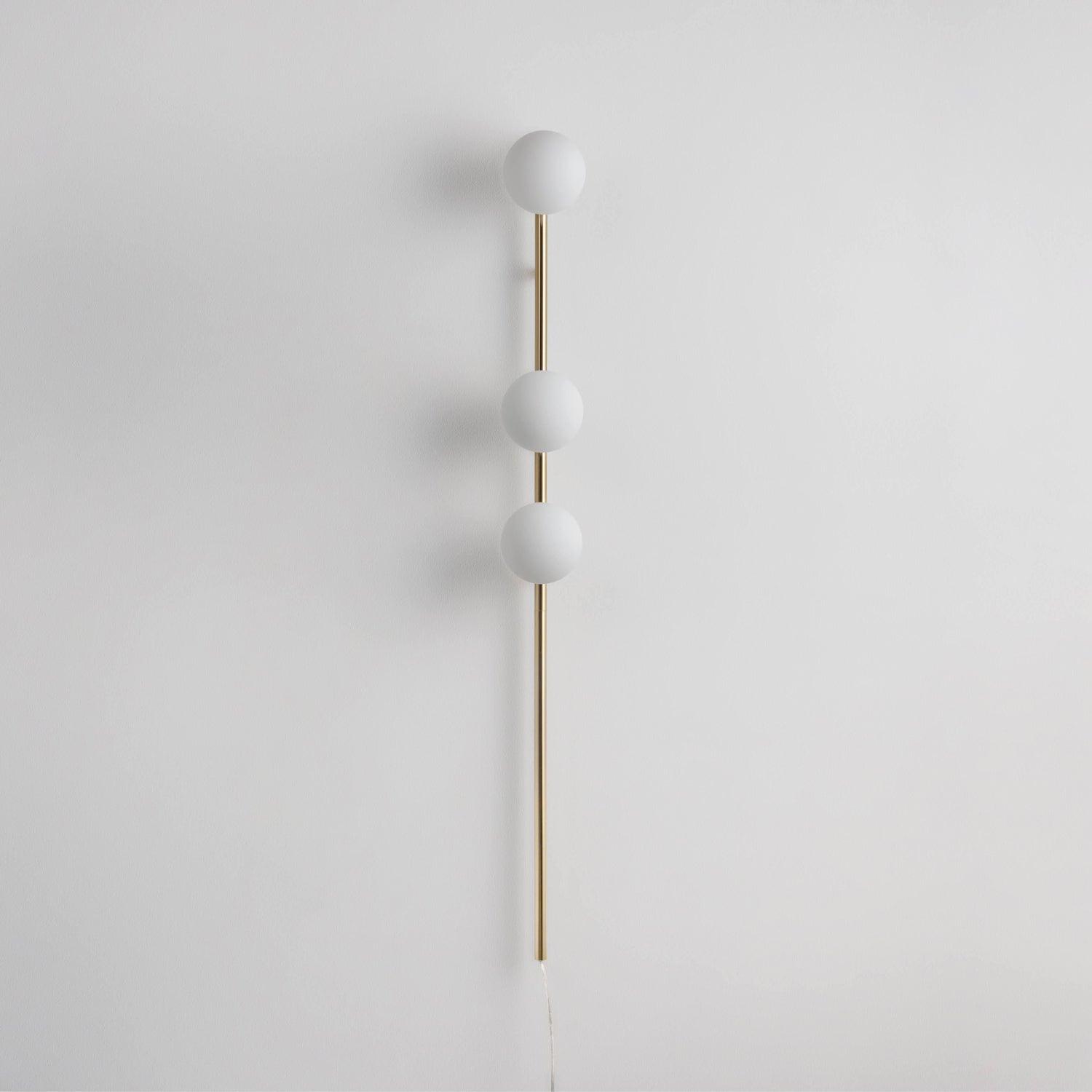 Modern Glass Spheres Vertical Wall Sconce Set of 2 for Luxury Indoor Lighting