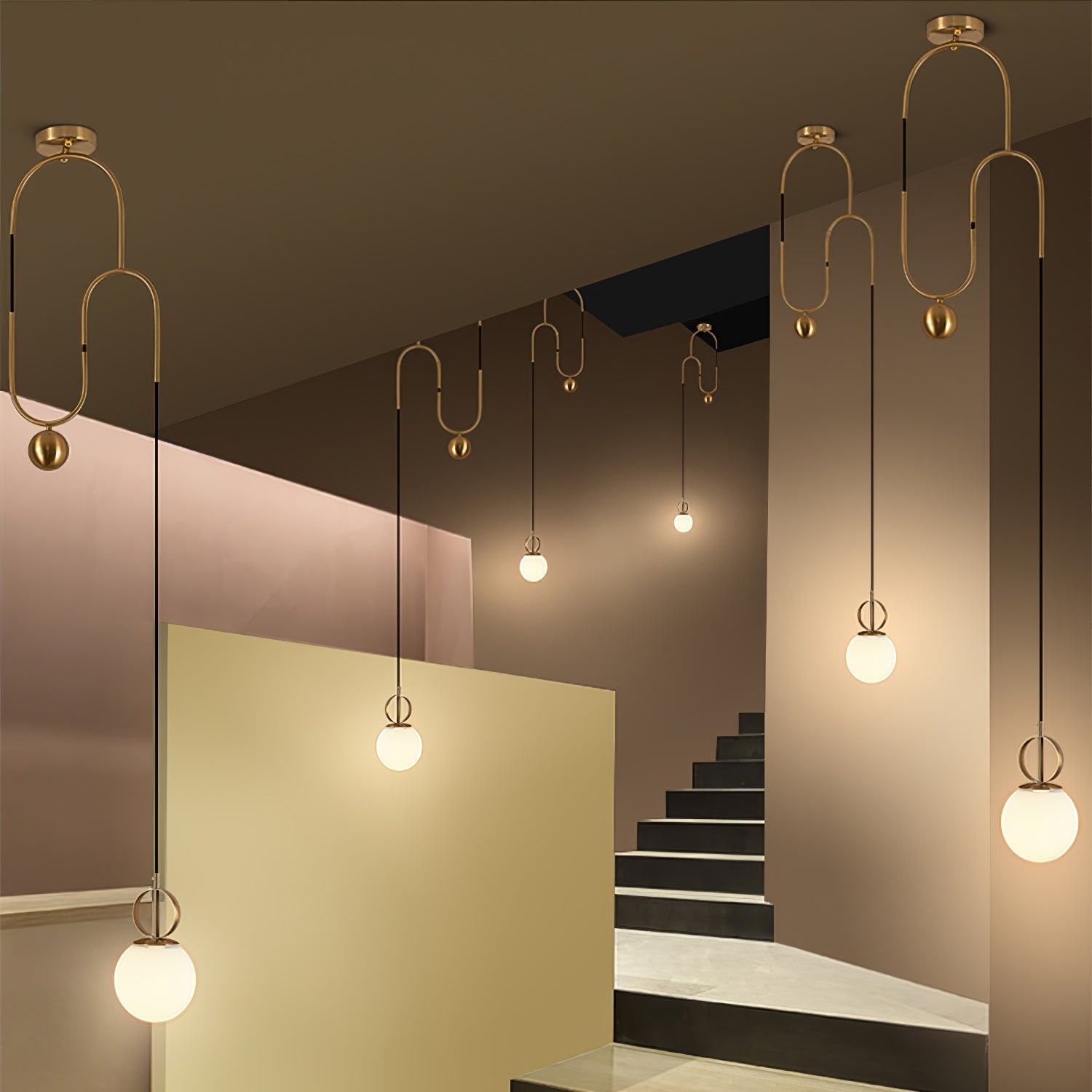 modern-globe-glass-pendant-light-with-adjustable-cable-for-kitchen-and-dining-room
