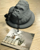 Modern Gorilla Head Wall Sconce Resin Animal Sculpture Three Light Fixture for Indoor Use