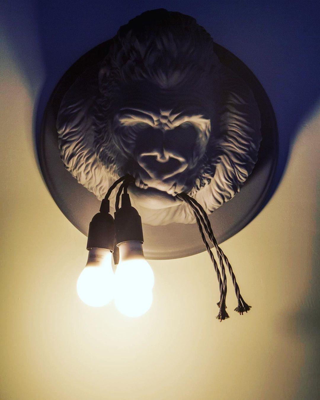 Modern Gorilla Head Wall Sconce Resin Animal Sculpture Three Light Fixture for Indoor Use