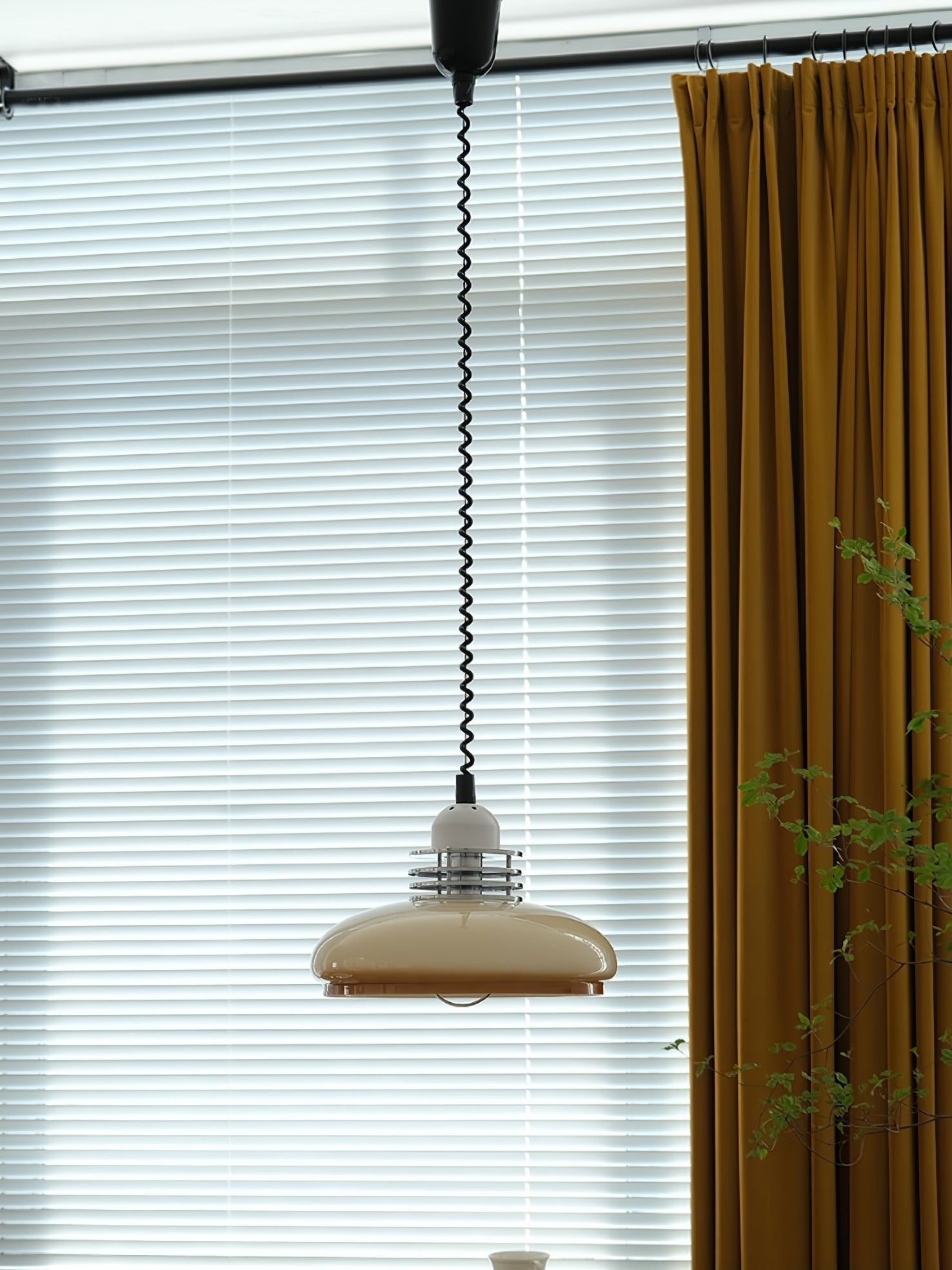 Modern Gradient Glass Droplight Pendant Lamp for Contemporary Interior Home Lighting