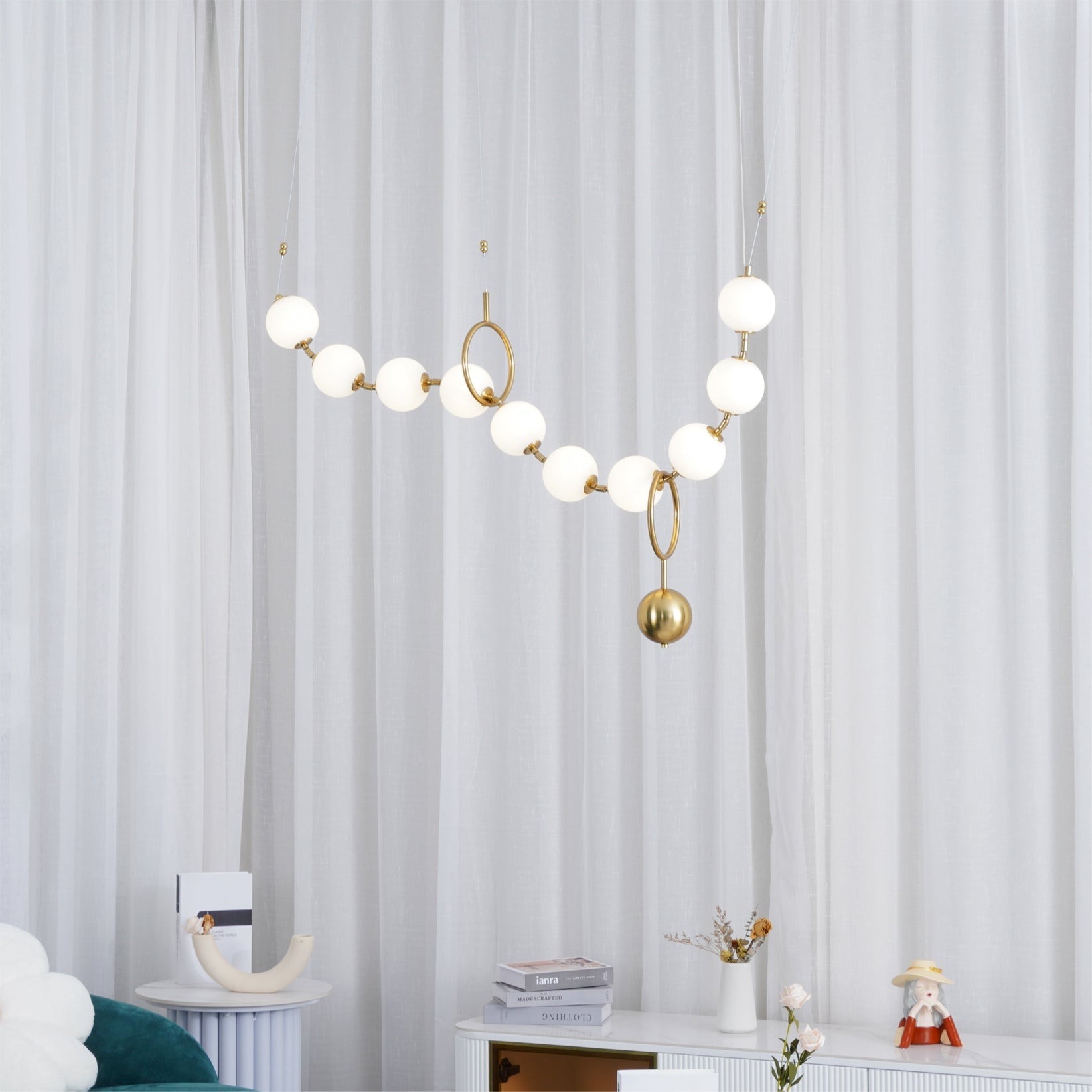 modern-hand-blown-glass-globe-necklace-led-pendant-light-for-living-dining-room