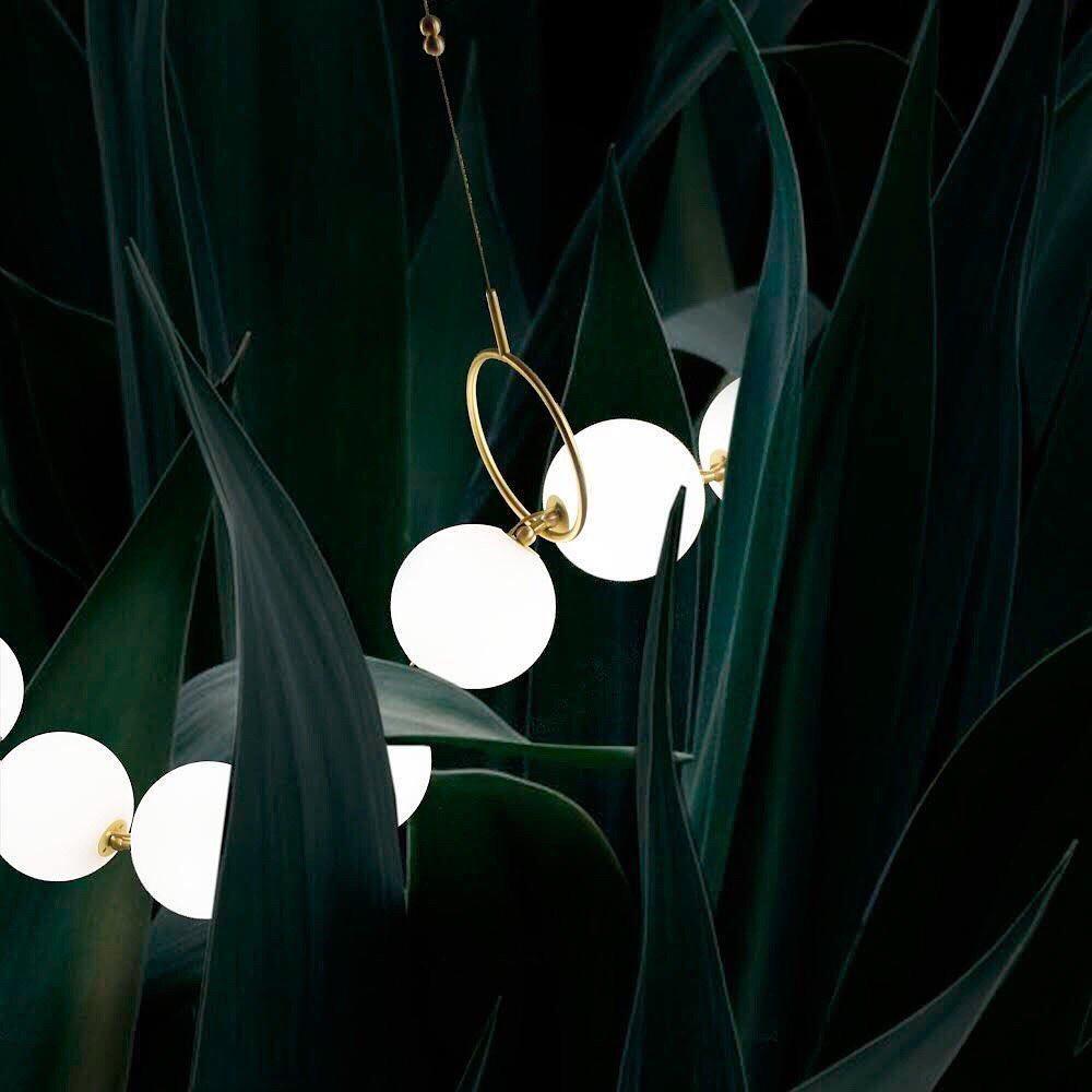 modern-hand-blown-glass-globe-necklace-led-pendant-light-for-living-dining-room