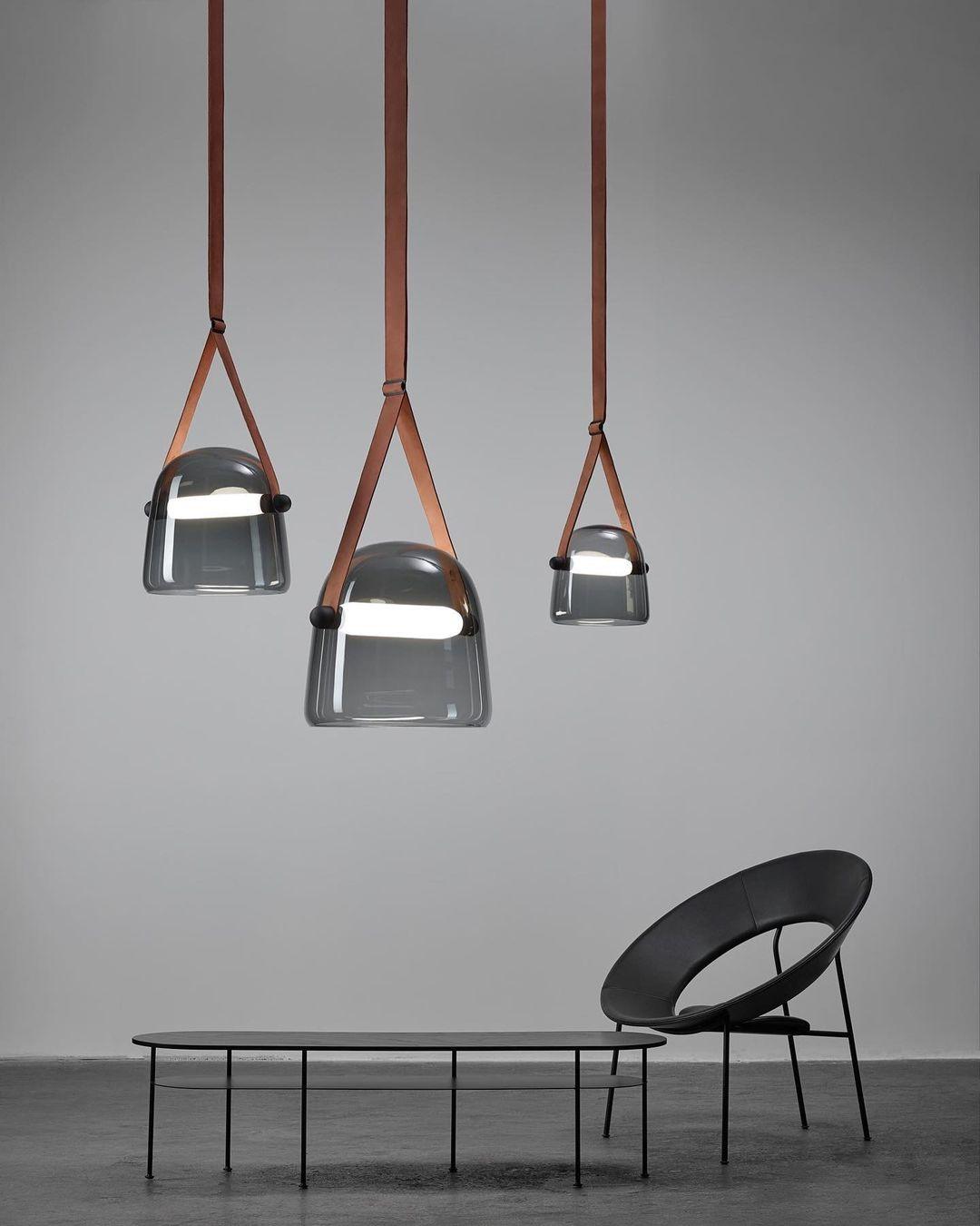 modern-handblown-glass-led-pendant-light-with-tubular-integrated-light-source