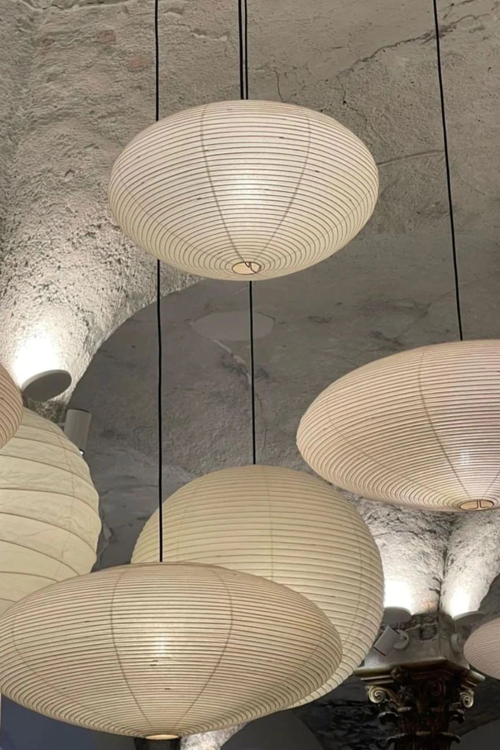 Modern Handcrafted Washi Rice Paper Pendant Light 15A Organic Mulberry Paper Ceiling Hanging Lamp