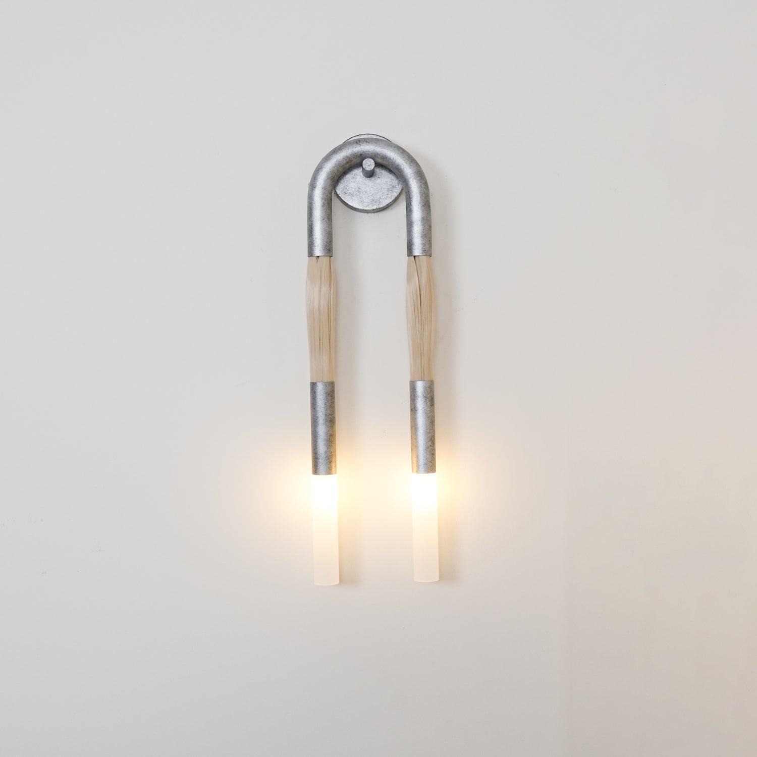 Modern Horsehair Tassel Wall Lamp with G9 LED Sconce and Elegant Glass Shade