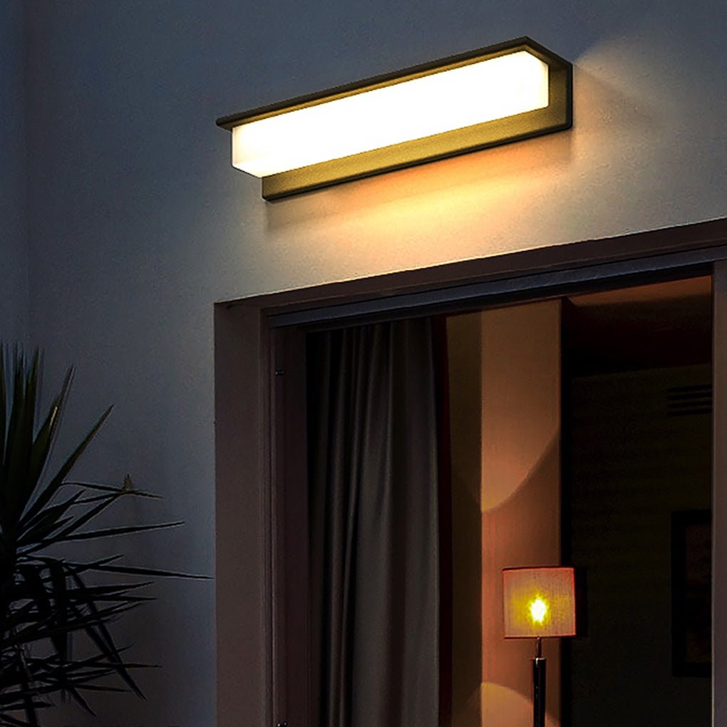 Modern IP54 Waterproof Linear LED Outdoor Wall Sconce Stainless Steel Lighting for Garden Villa