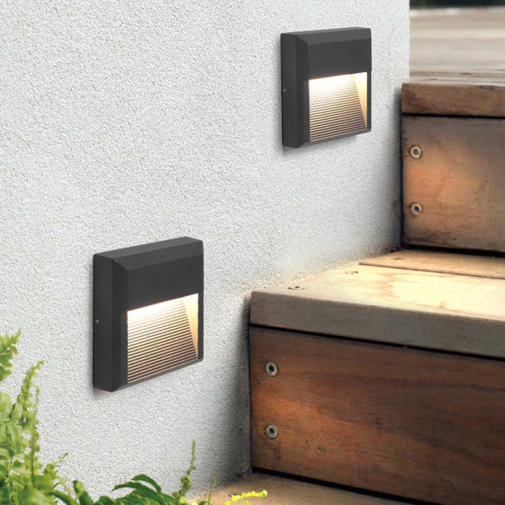 Modern IP65 Waterproof LED Outdoor Step Lights for Garden Path and Villa Wall Lighting
