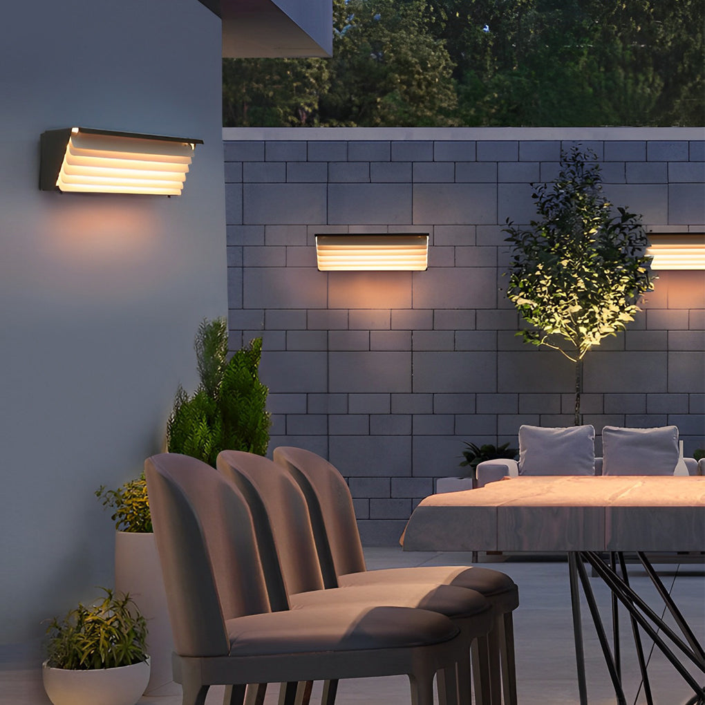 Modern IP65 Waterproof LED Outdoor Wall Sconce Stainless Steel Garden Lamp