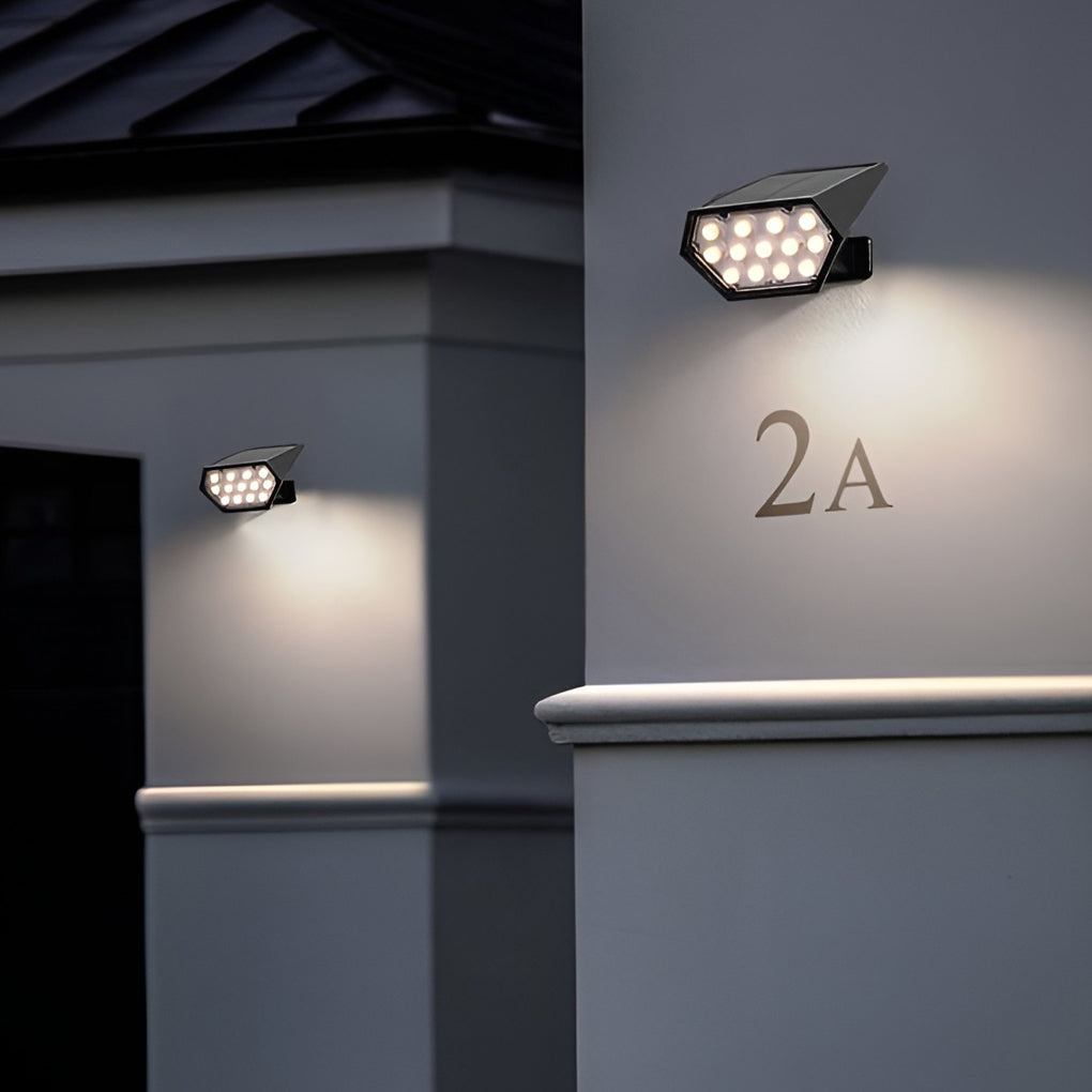 Modern IP68 Waterproof Solar Powered Landscape Spotlight with Adjustable Head and Dual Light Modes