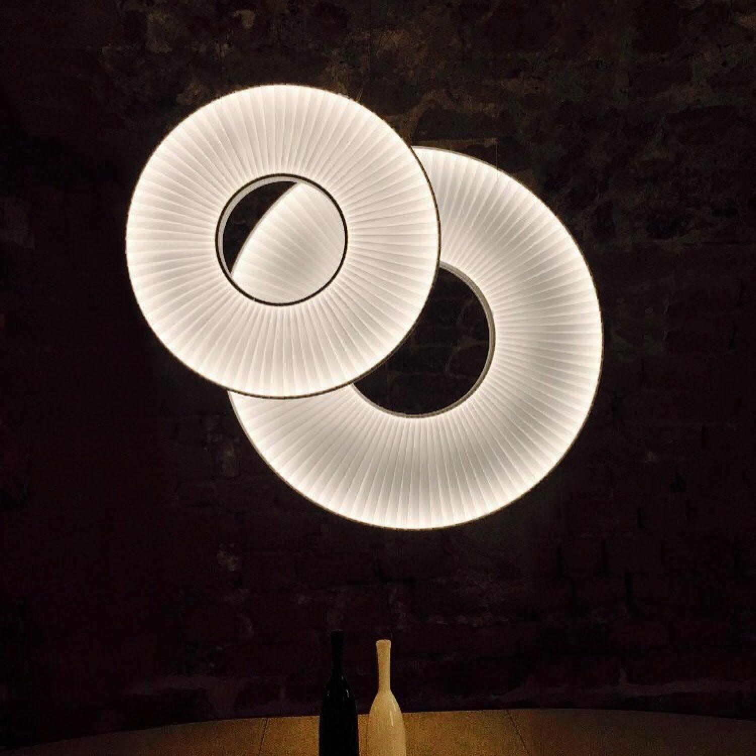 Modern Iris LED Pendant Light with White Fabric Shade and Adjustable Cable for Indoor Lighting