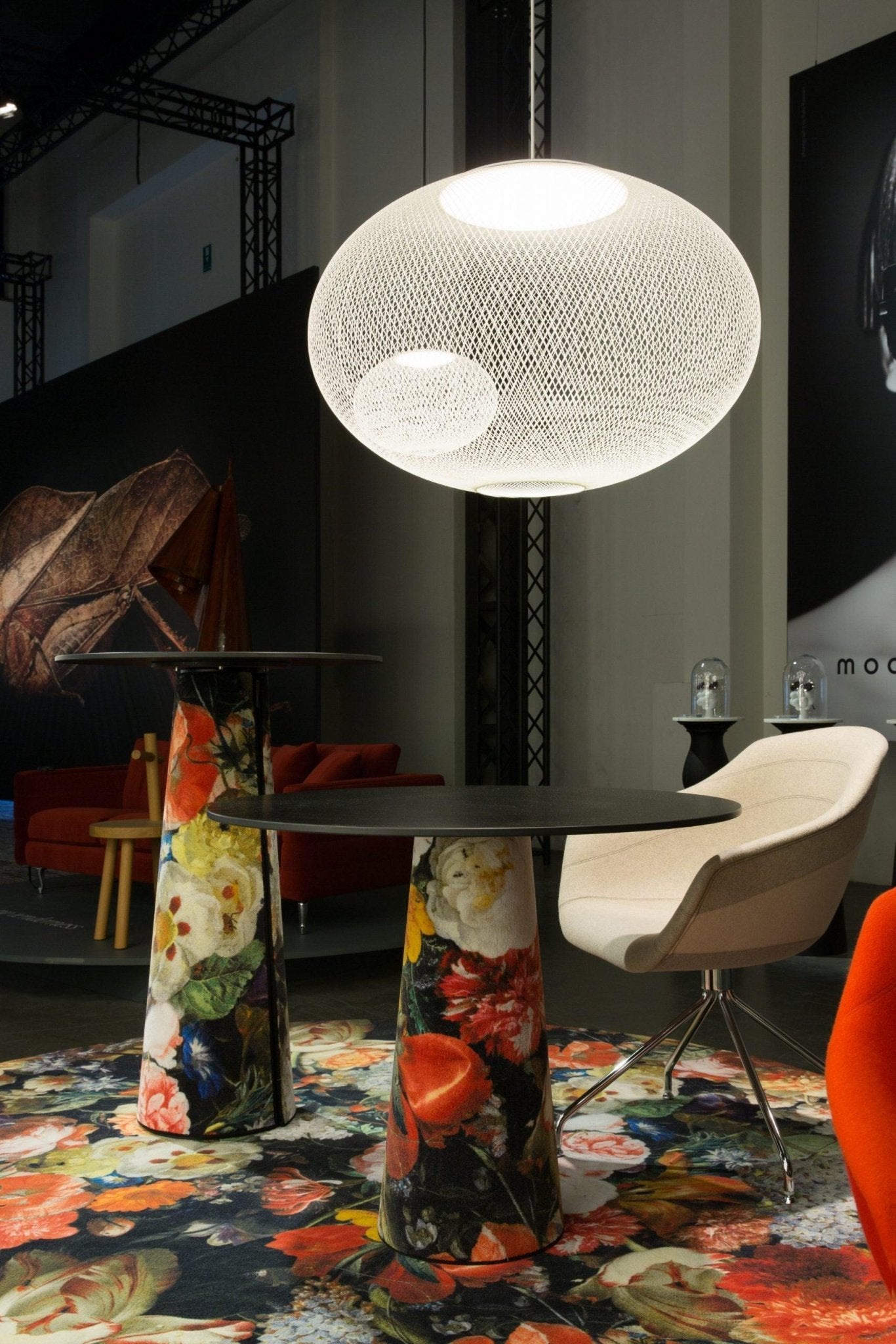 Modern Latticed Metal Mesh Pendant Light with Integrated LED for Living Room and Dining Areas