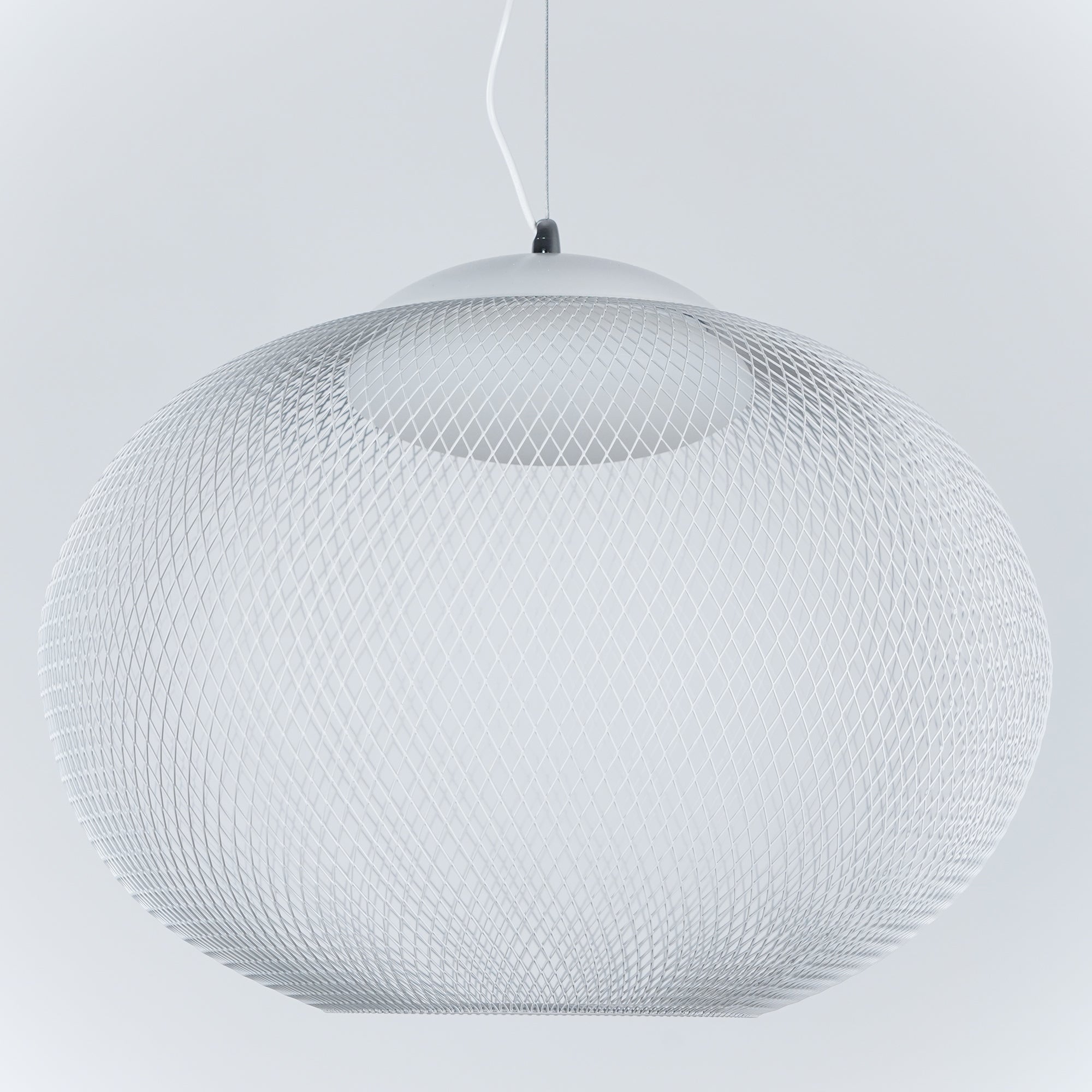 Modern Latticed Metal Mesh Pendant Light with Integrated LED for Living Room and Dining Areas