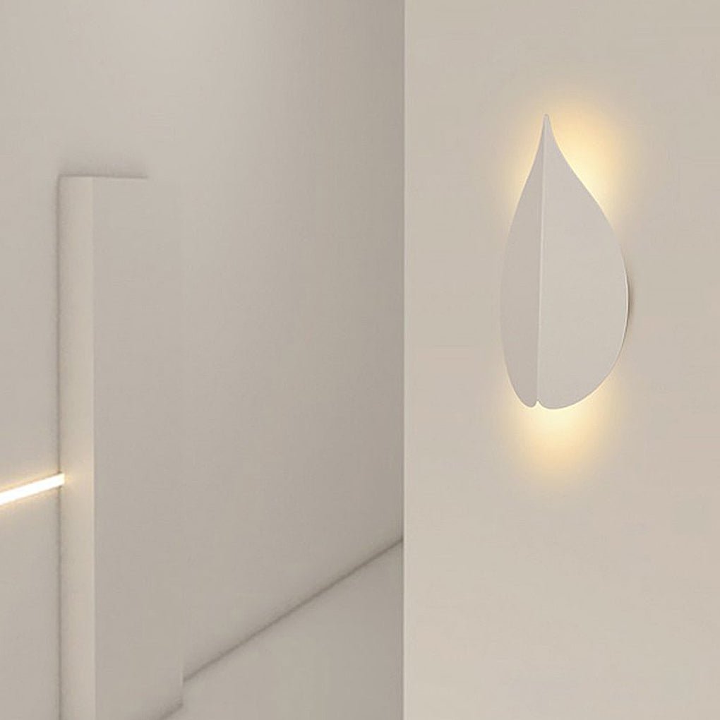 Modern Leaf Shaped LED Wall Sconce Minimalist Acrylic Iron Light for Living Room Bedroom