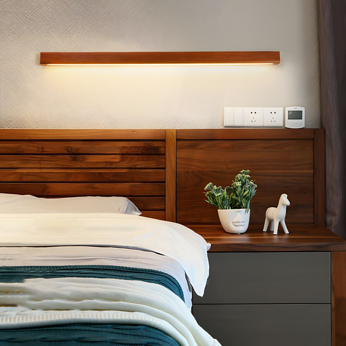 Modern Linear Wood LED Wall Sconce for Hallway and Mirror Lighting in Walnut Finish