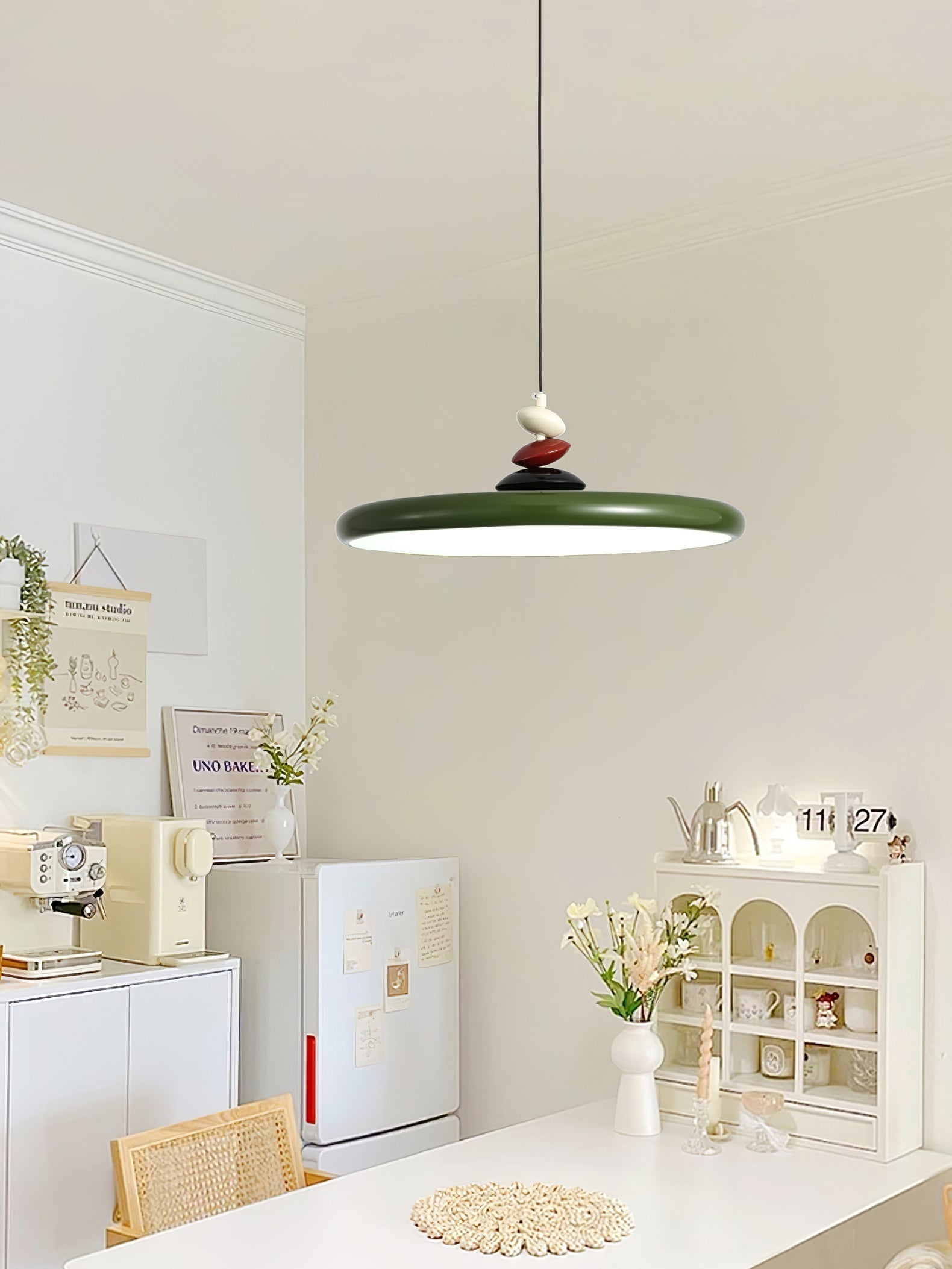 Modern Minimalist Geometric LED Pendant Light with Balanced Circular Frame Design