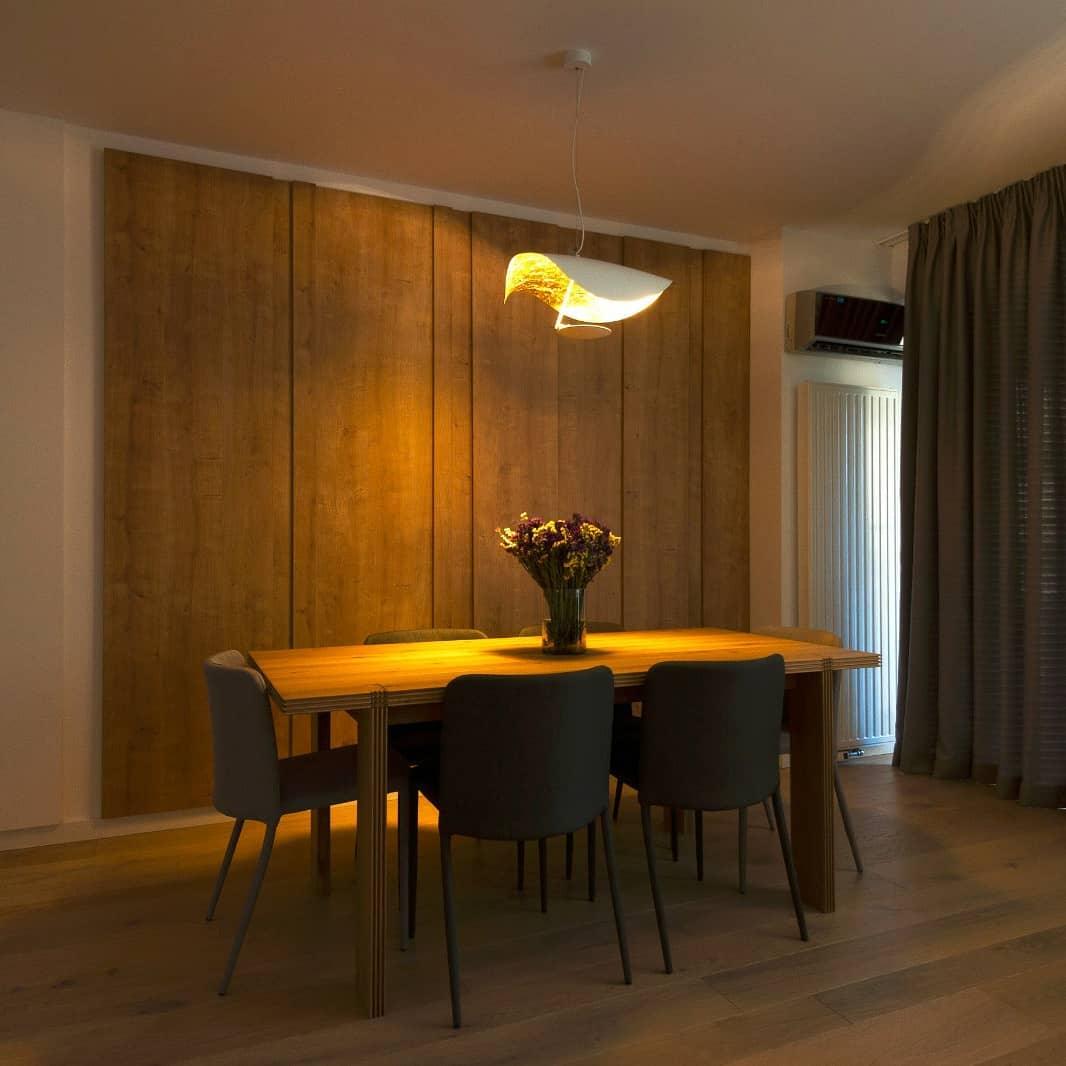 Modern Minimalist Giorgio Curving Disc LED Pendant Light with Adjustable Hanging Height