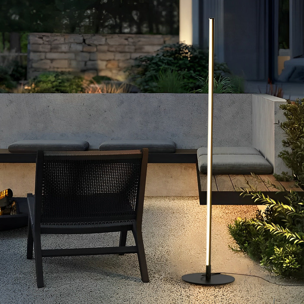 Modern Minimalist LED Outdoor Floor Lamp IP65 Waterproof Black Column Light