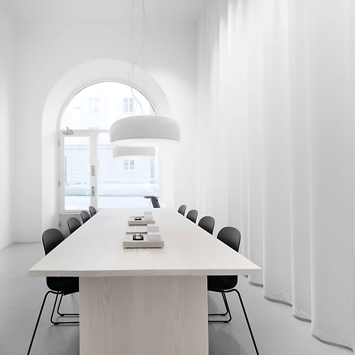 Modern Minimalist Oval Aluminum Pendant Light Potlid Style Ceiling Hanging Lamp for Home