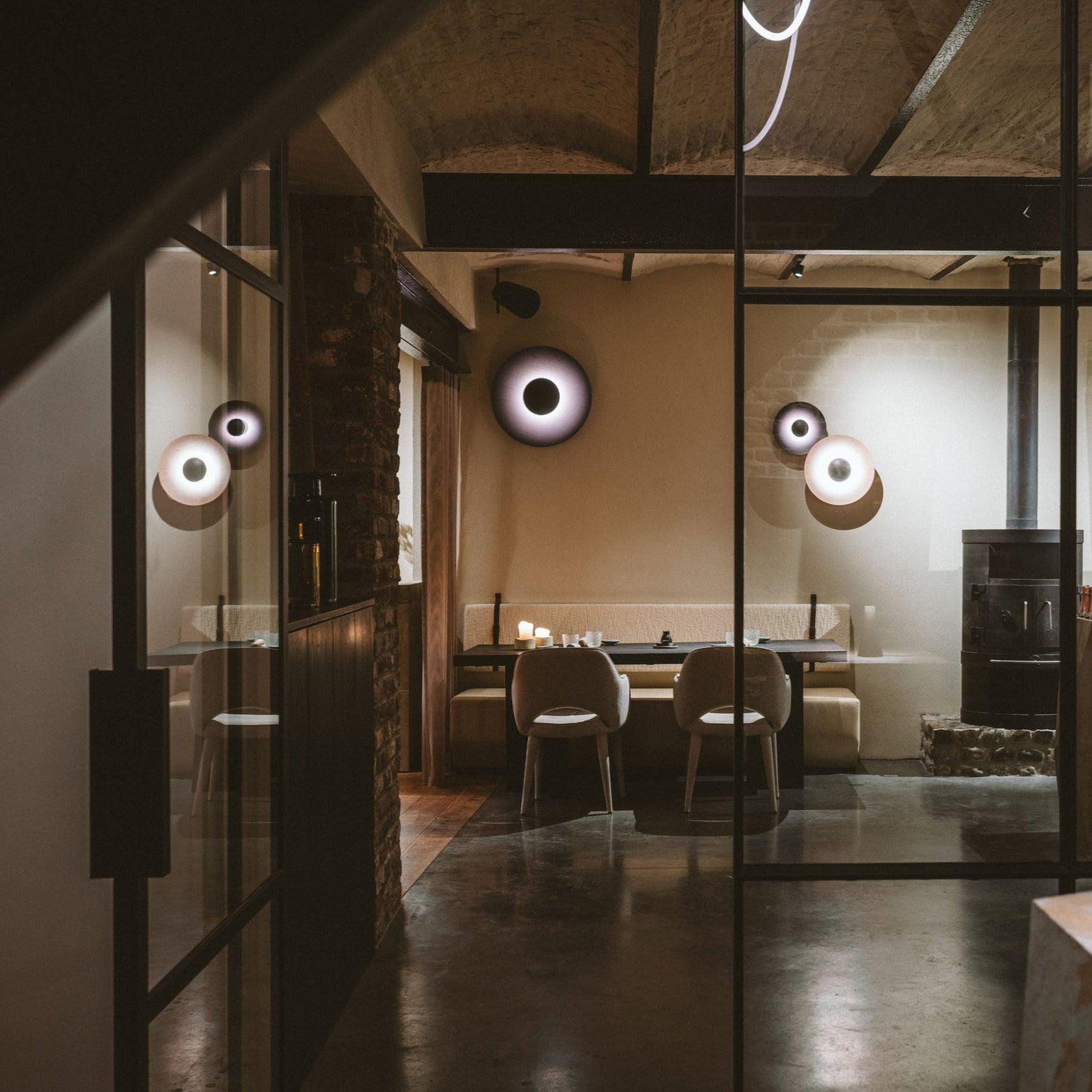 Modern Minimalist Round Metal Disc LED Wall Sconce for Indirect Interior Lighting