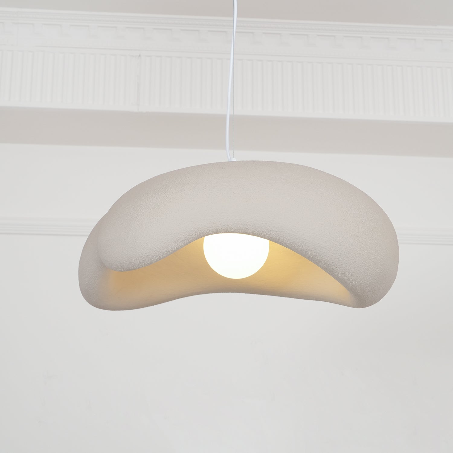Modern Minimalist Wabi Sabi Pendant Light Organic Texture Resin Style Hanging Lamp for Dining