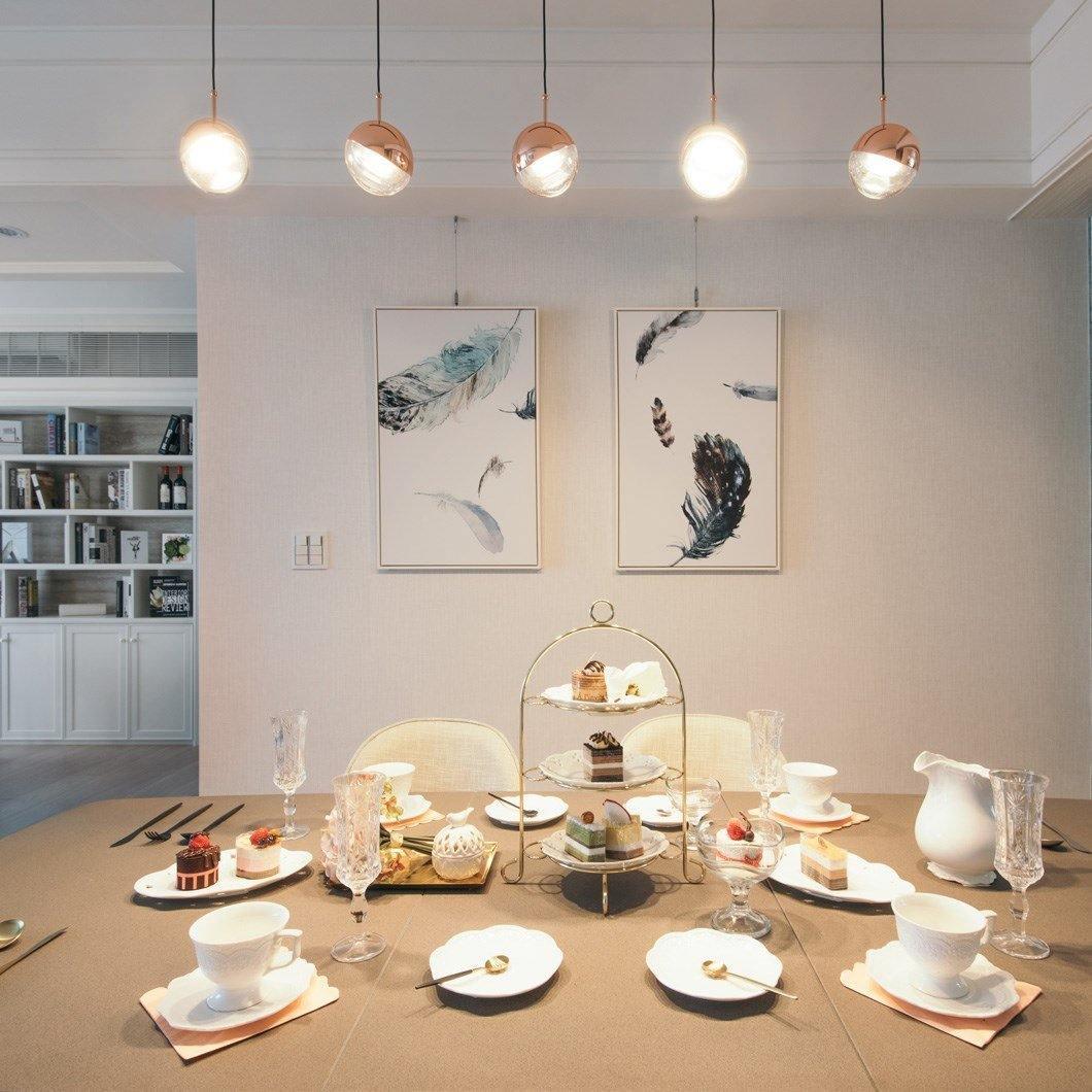Modern Multi Head Glass Sphere LED Pendant Light for Restaurant and Home Decor