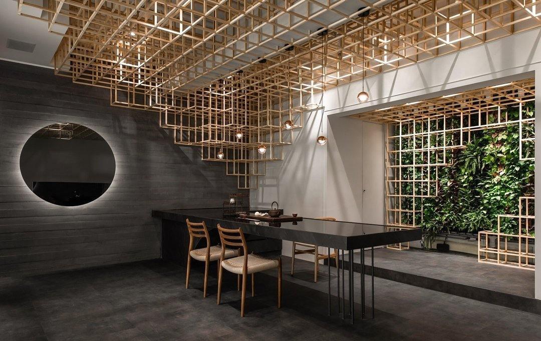 Modern Multi Head Glass Sphere LED Pendant Light for Restaurant and Home Decor