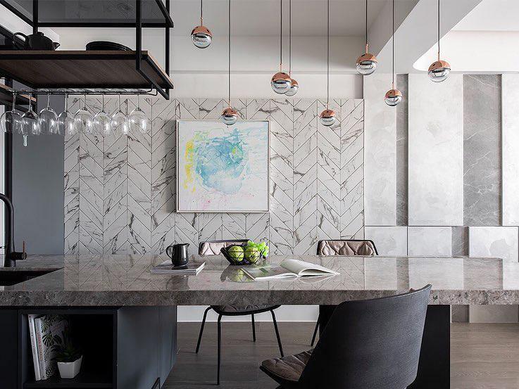 Modern Multi Head Glass Sphere LED Pendant Light for Restaurant and Home Decor
