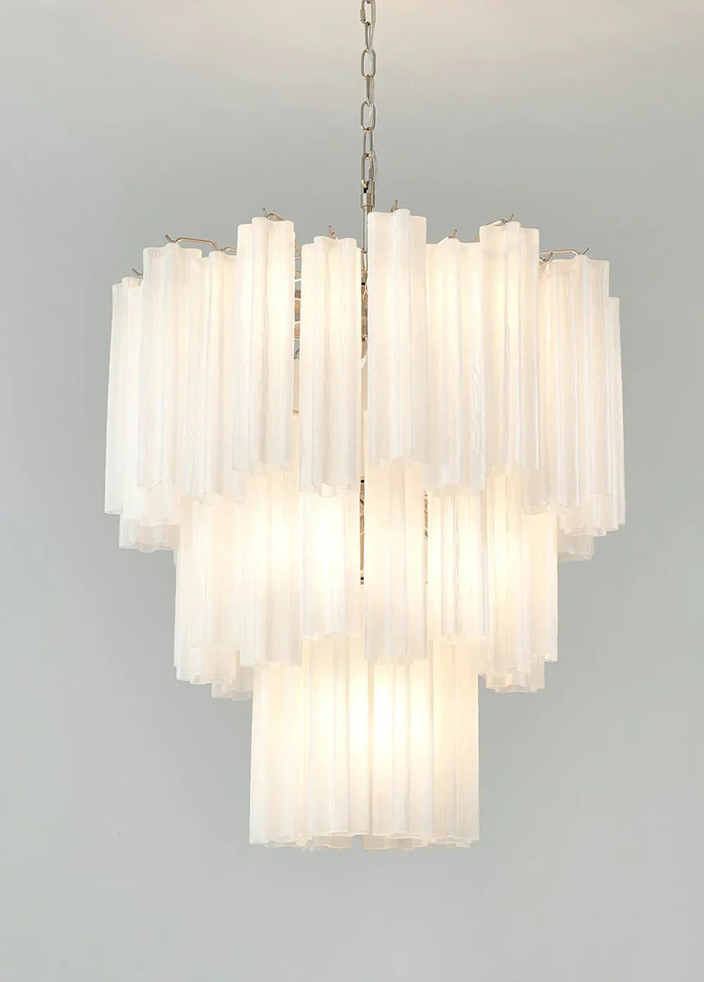 modern-murano-glass-star-tube-chandelier-elegant-white-handcrafted-pendant-light