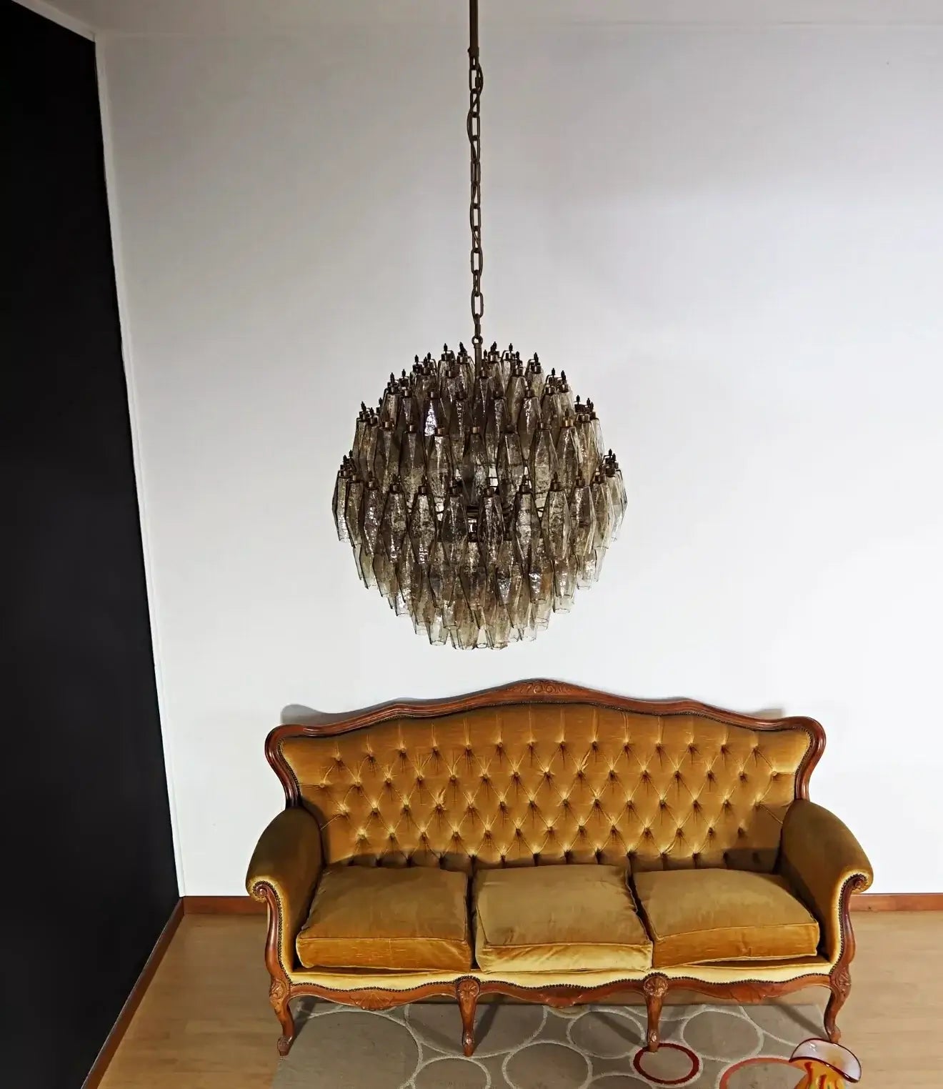 modern-murano-poliedri-smoked-glass-globe-chandelier-lighting-for-luxury-interiors