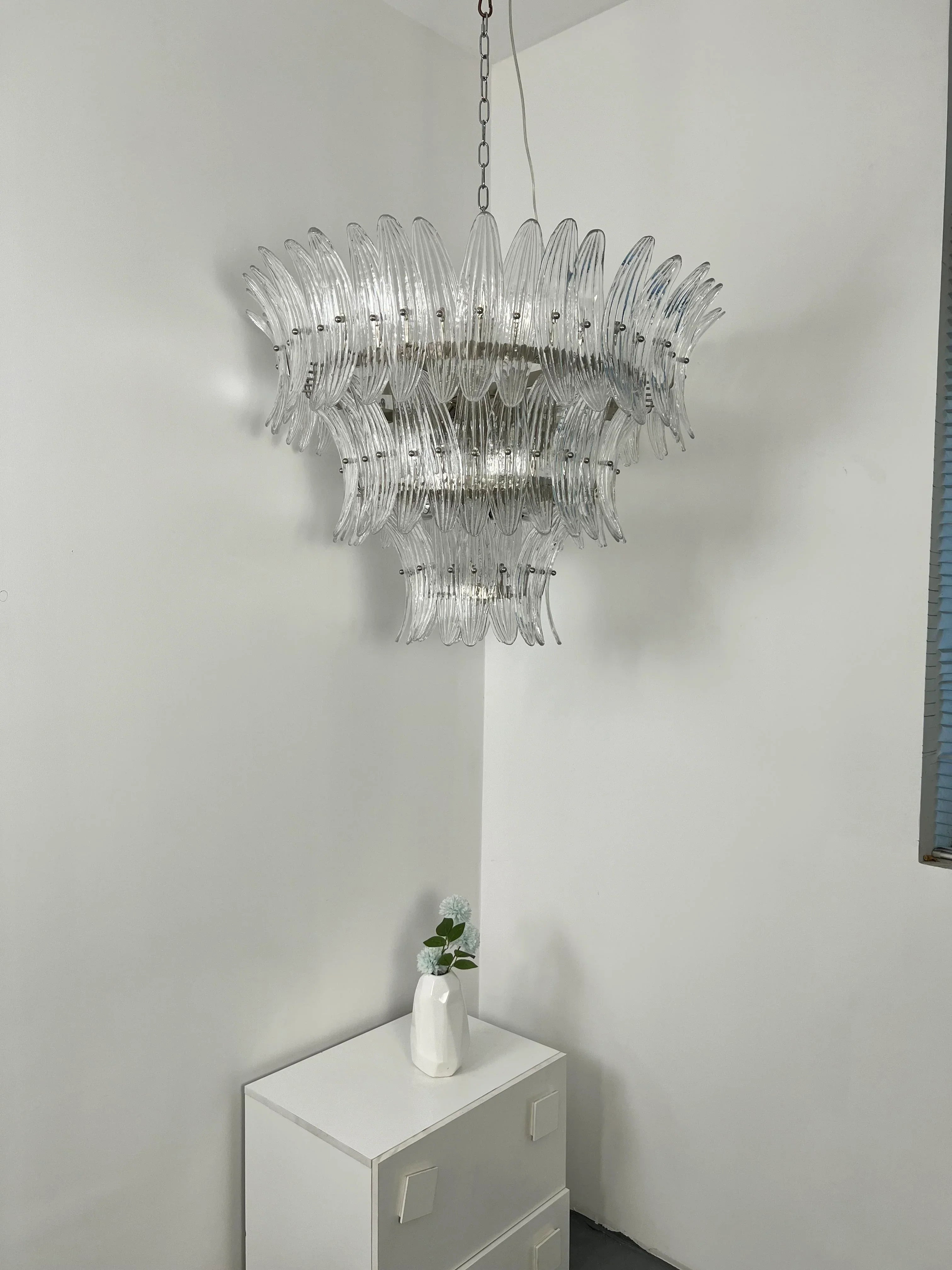 modern-murano-style-palm-leaf-glass-chandelier-with-hand-blown-discs