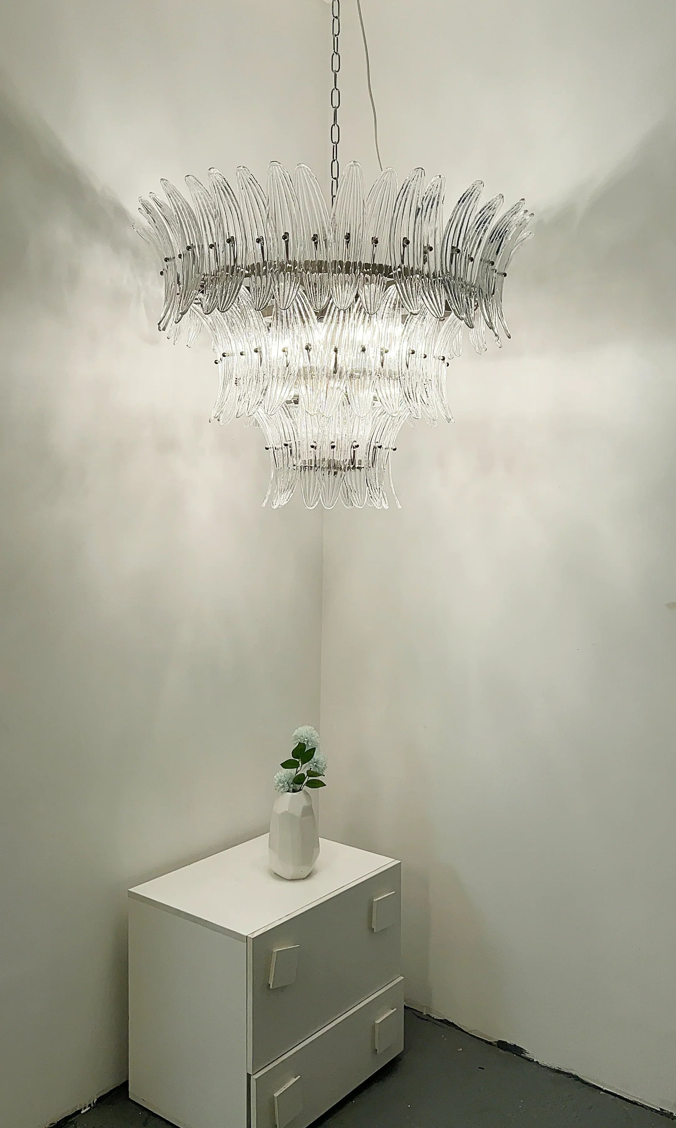 modern-murano-style-palm-leaf-glass-chandelier-with-hand-blown-discs