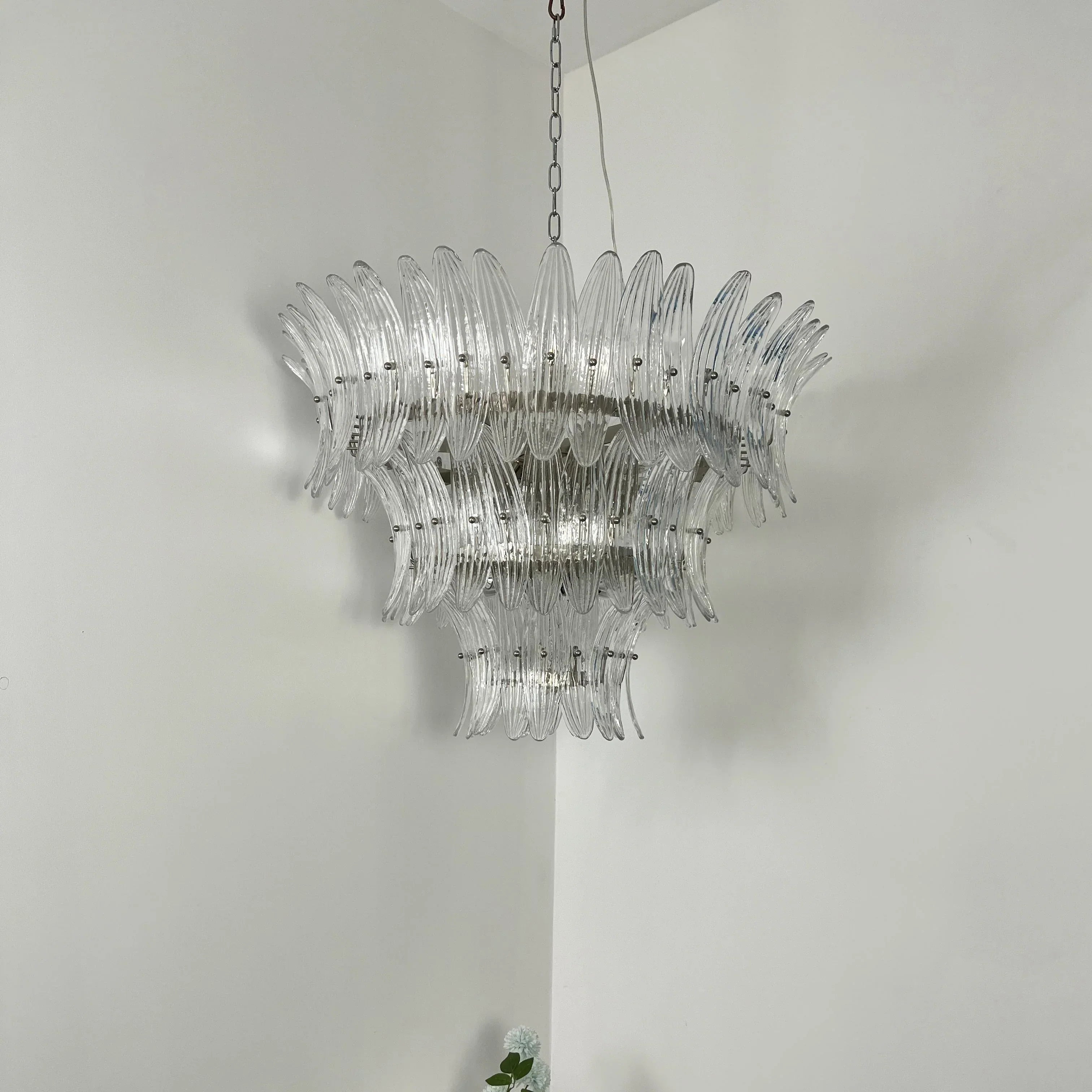 modern-murano-style-palm-leaf-glass-chandelier-with-hand-blown-discs