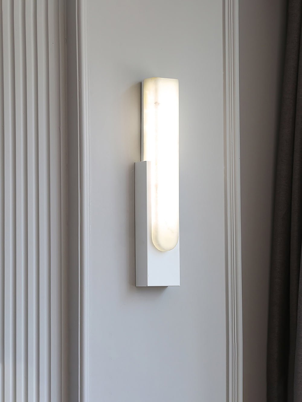 Modern Natural Alabaster LED Wall Lamp Stone Sconce for Interior Lighting