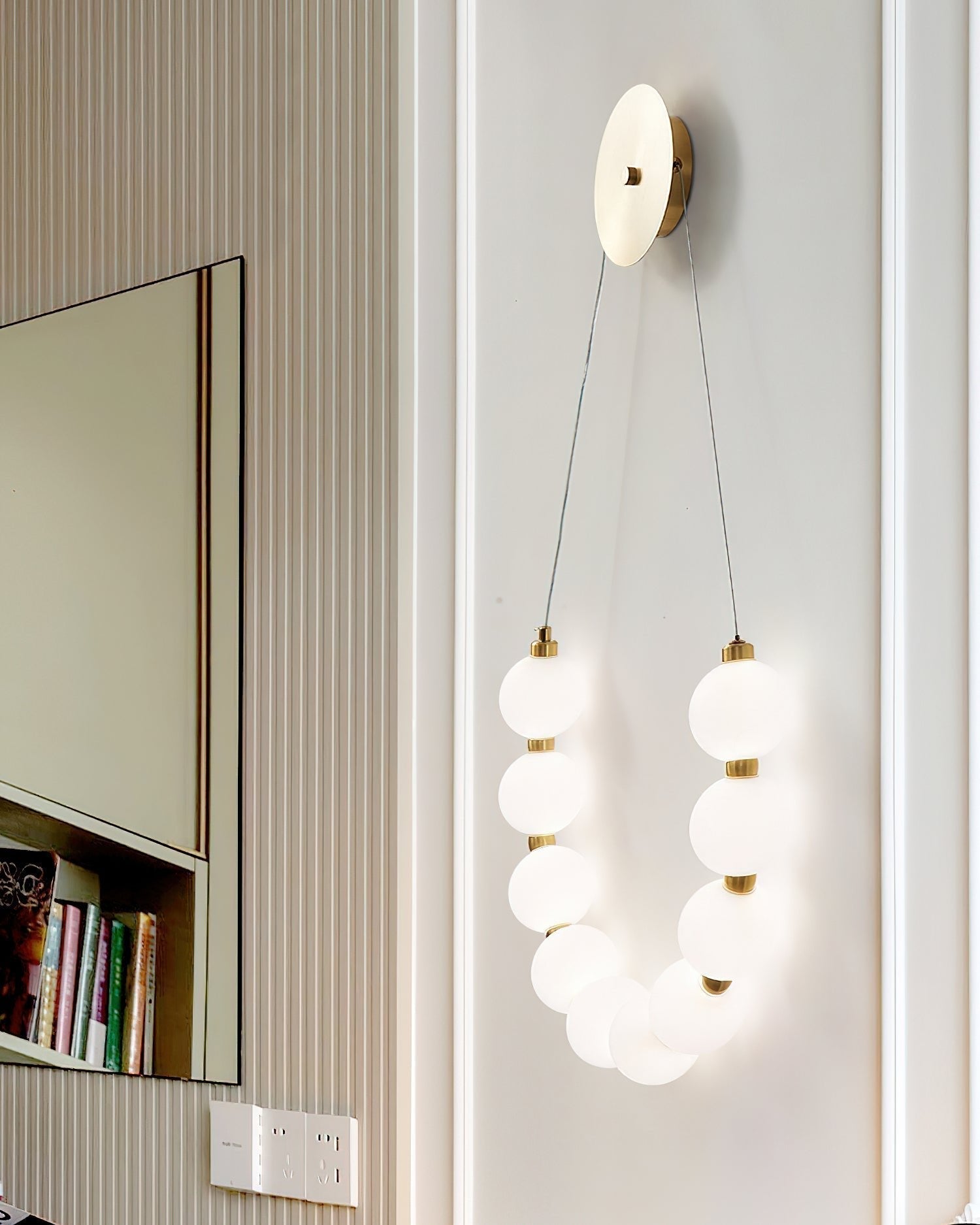 Modern Necklace Loop Brass Wall Lamp Integrated LED Minimalist Indoor Sconce Lighting