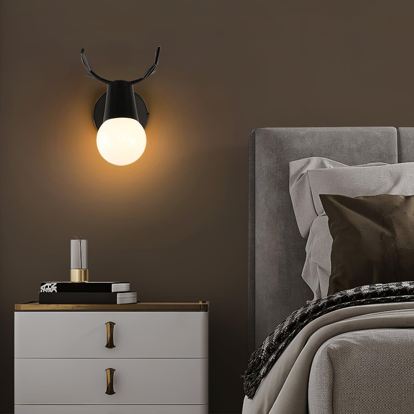 Modern Nordic Antler Deer Head Wall Sconce Indoor Metal Bracket Light for Bedroom