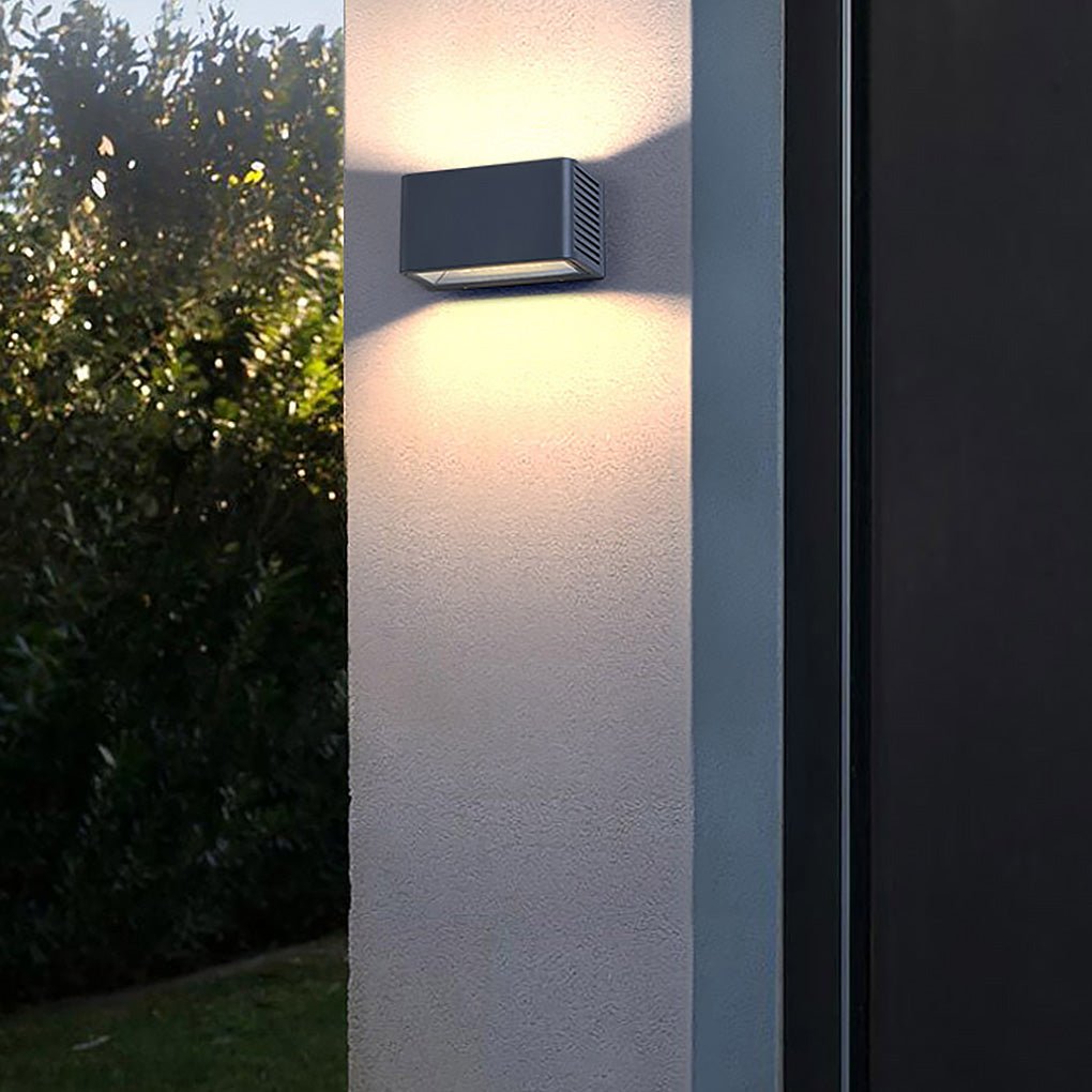 Modern Nordic Waterproof LED Outdoor Wall Sconce Up and Down Light for Garden and Villa