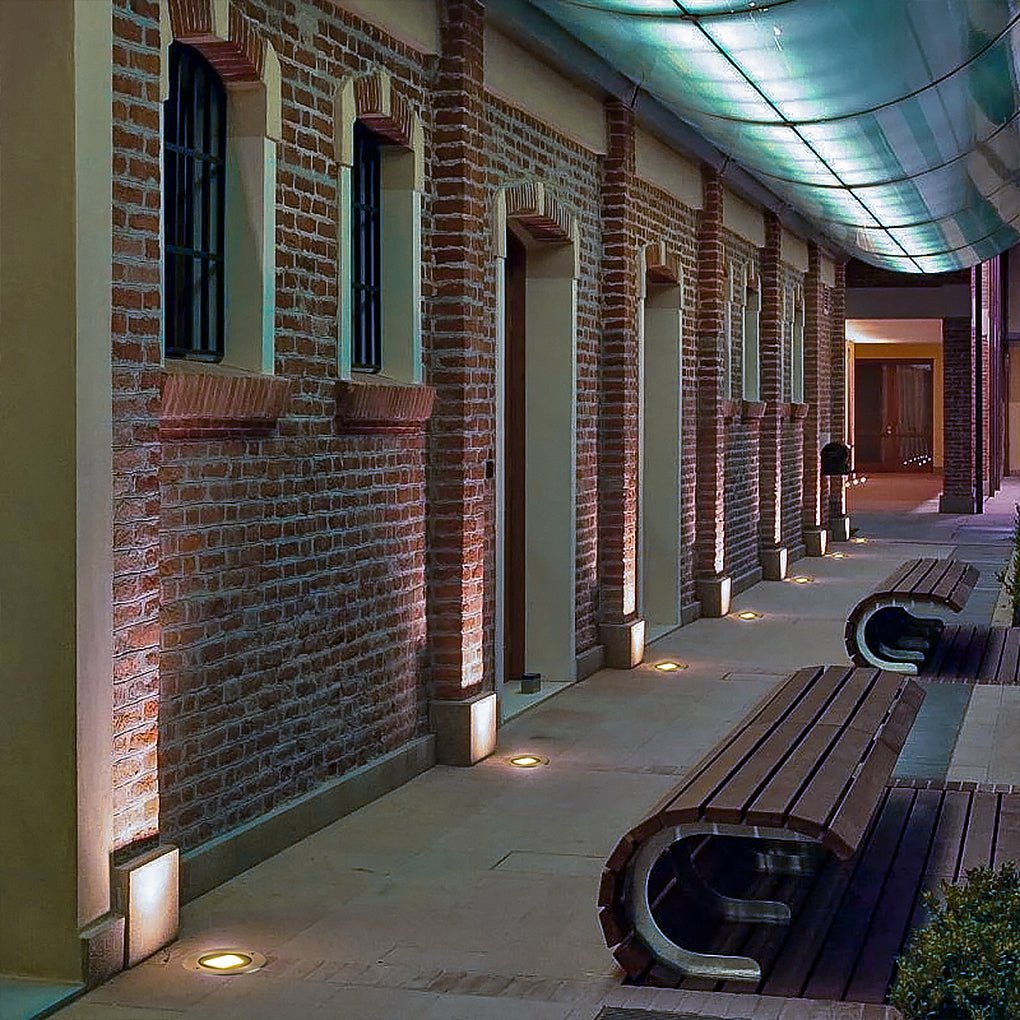 Modern Outdoor LED Recessed Step Lights Waterproof Ground Lighting for Decks Pathways and Gardens