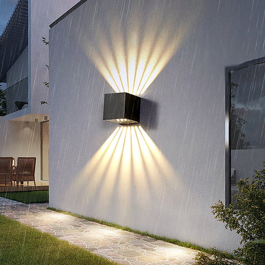 Modern Outdoor LED Wall Sconce Up and Down Light IP65 Waterproof Aluminum Exterior Lamp for Porch and Garden