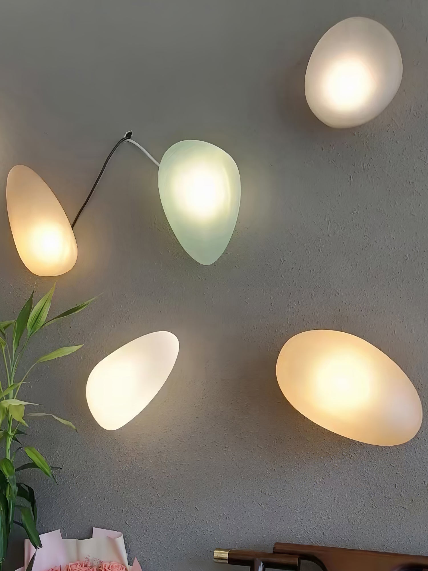 Modern Pebble Shaped Bubble Glass Wall Sconce Organic Stone Inspired LED Lamp