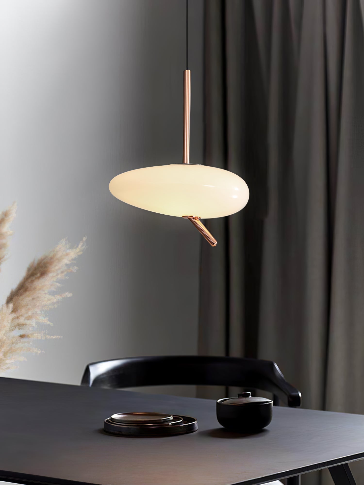 Modern Pebbles Glass Pendant Light with Minimalist LED Design for Contemporary Living Rooms